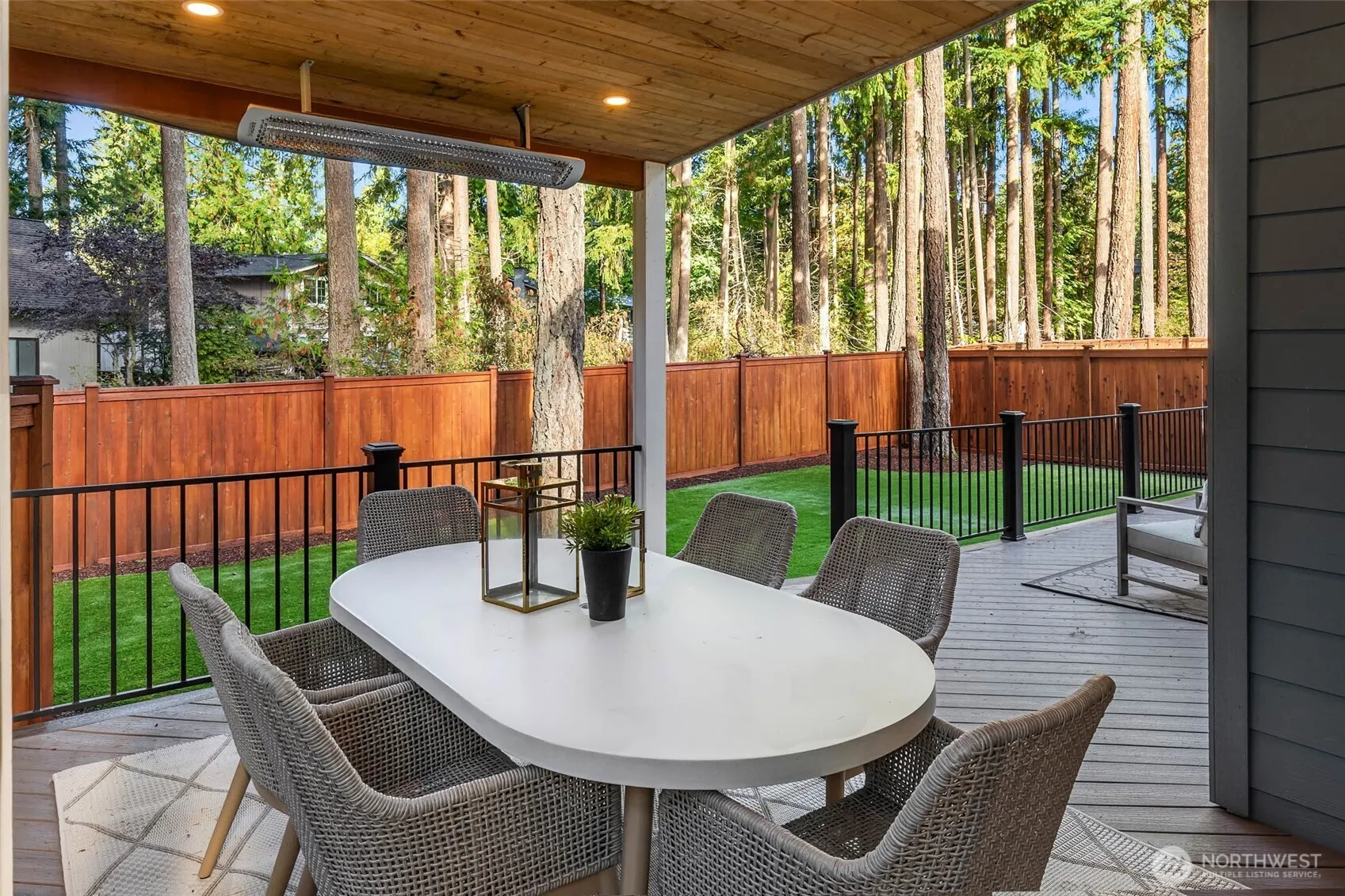 21245 NE Inglewood Hill Road , Sammamish, WA 98074