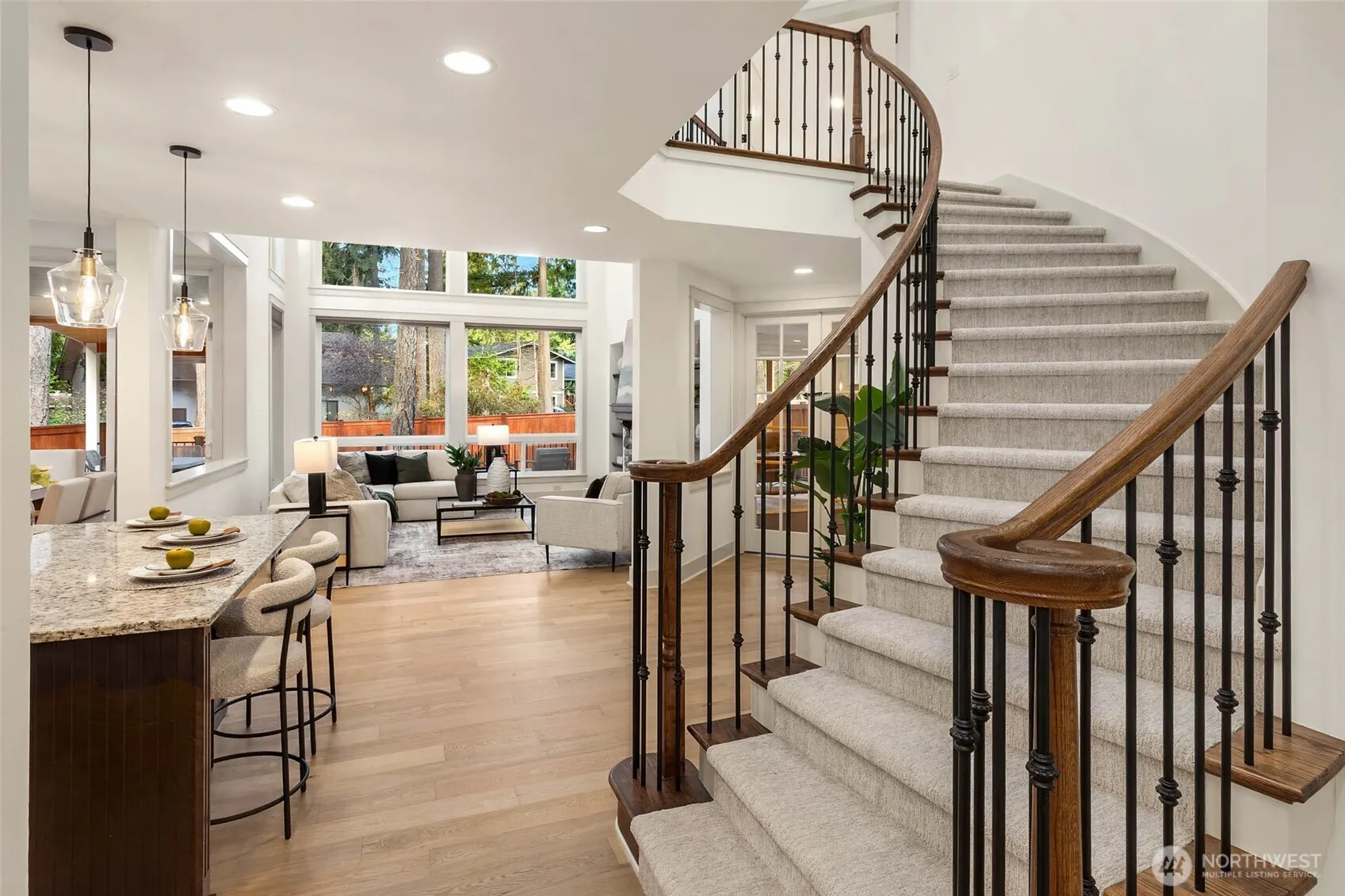 21245 NE Inglewood Hill Road , Sammamish, WA 98074