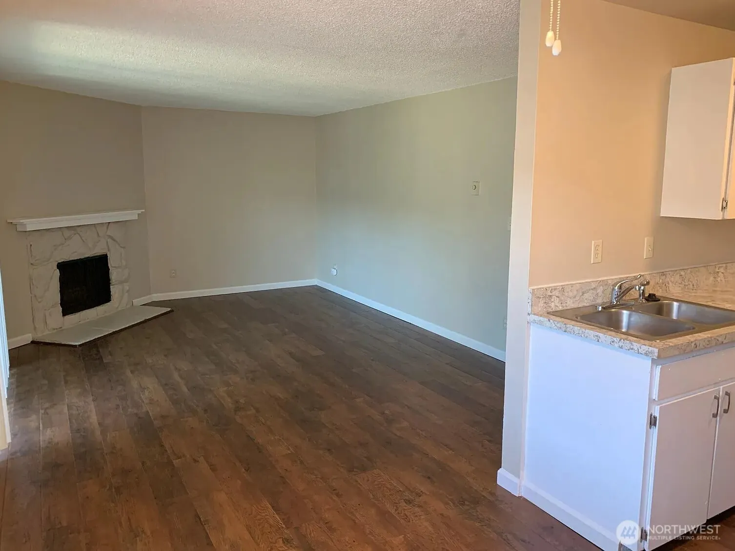 1609 Maple Lane #C5-C8, Kent, WA 98030
