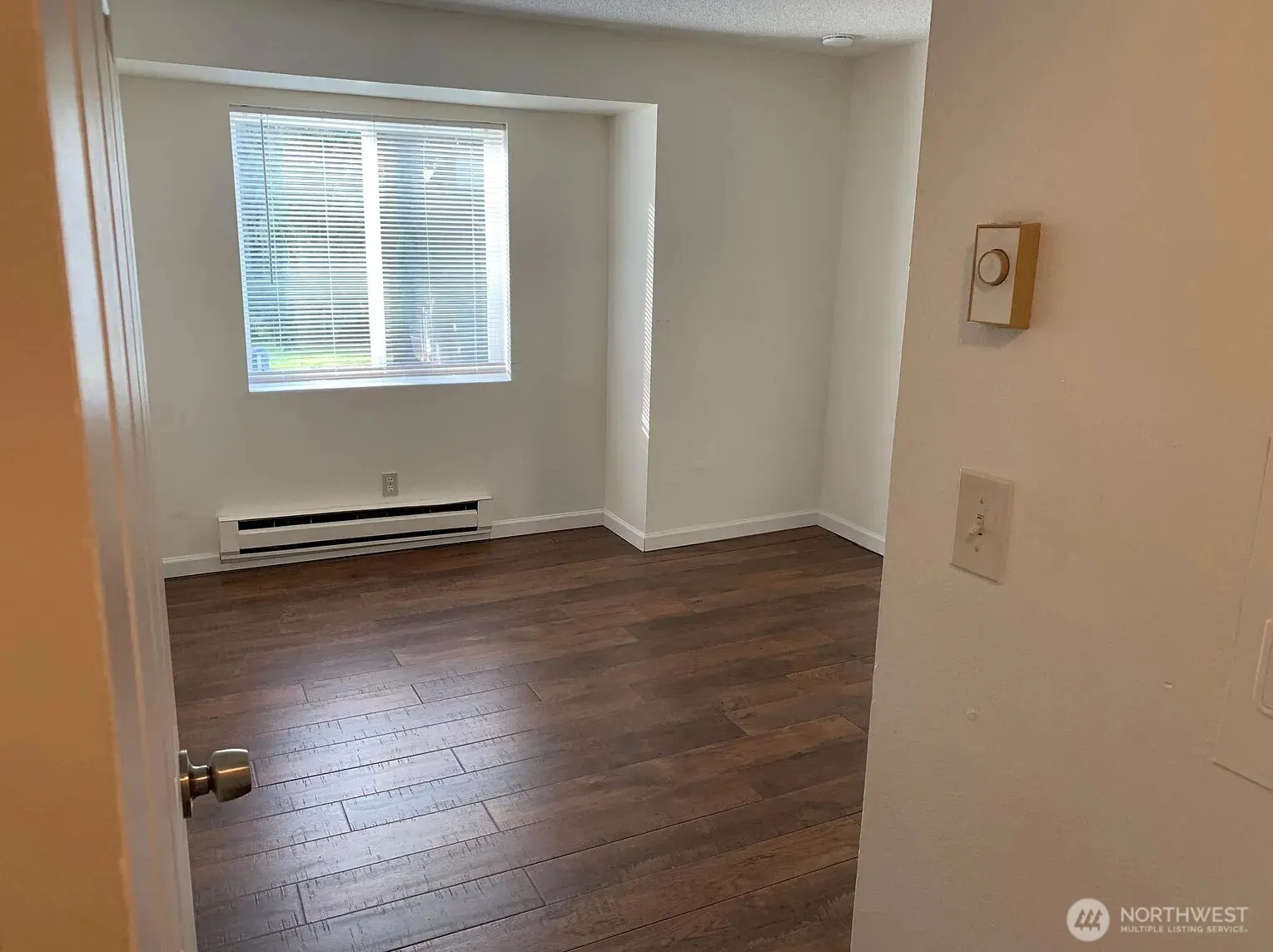 1609 Maple Lane #C5-C8, Kent, WA 98030