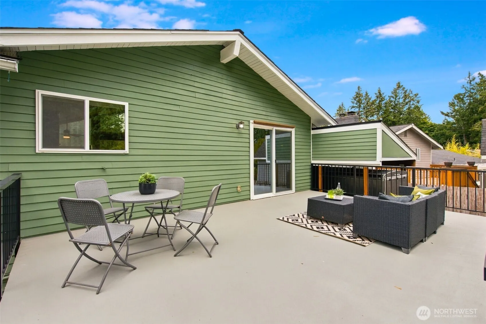 13823 SE 142nd Street , Renton, WA 98059