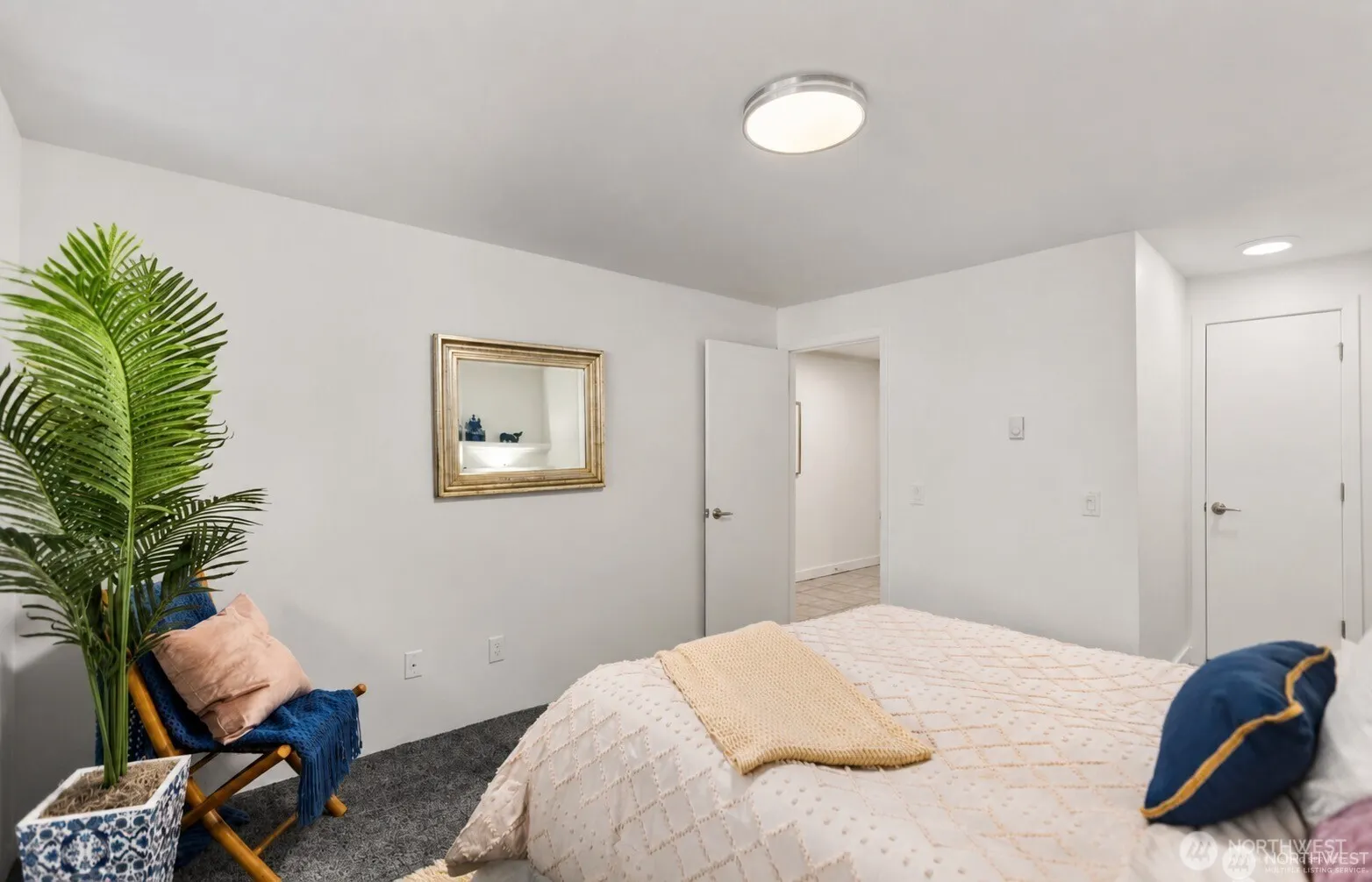 13772 NE 60th Street #180, Redmond, WA 98052-9734