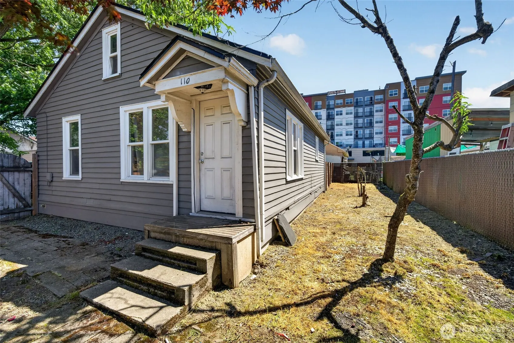 110 Lincoln Avenue , Kent, WA 98032