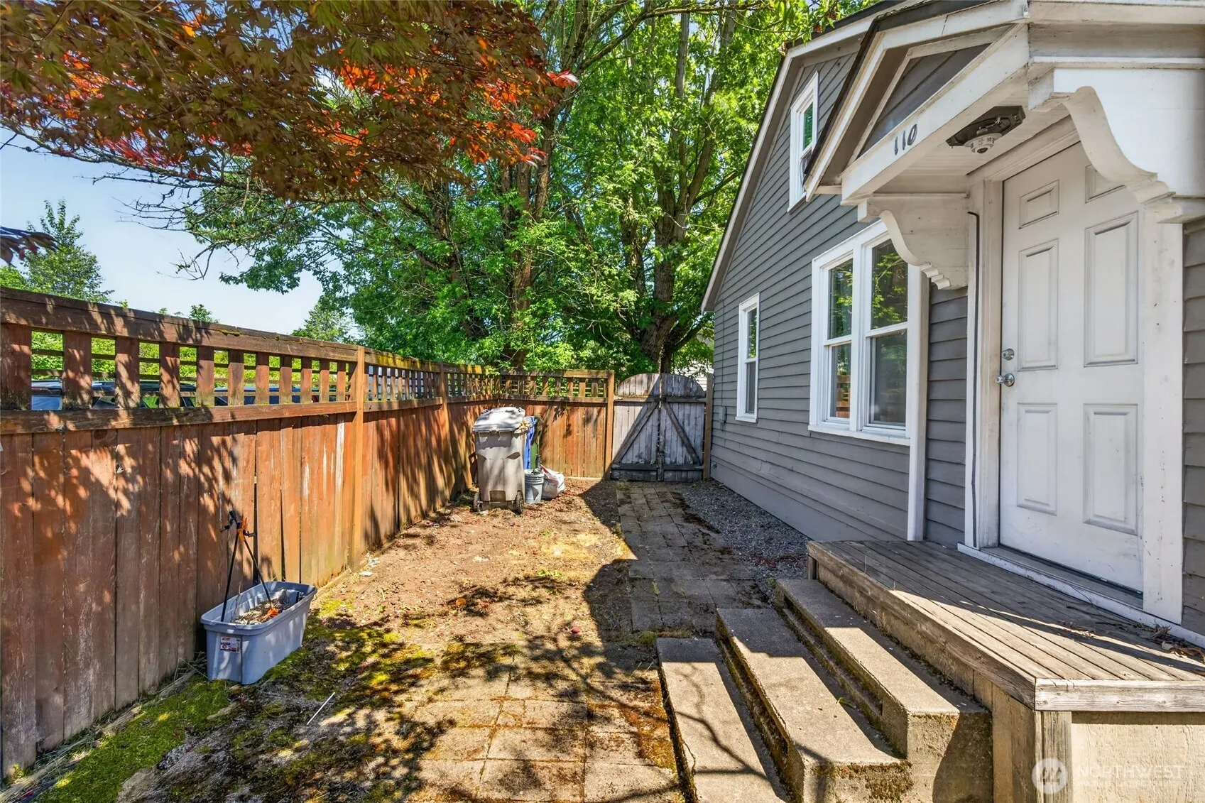 110 Lincoln Avenue , Kent, WA 98032