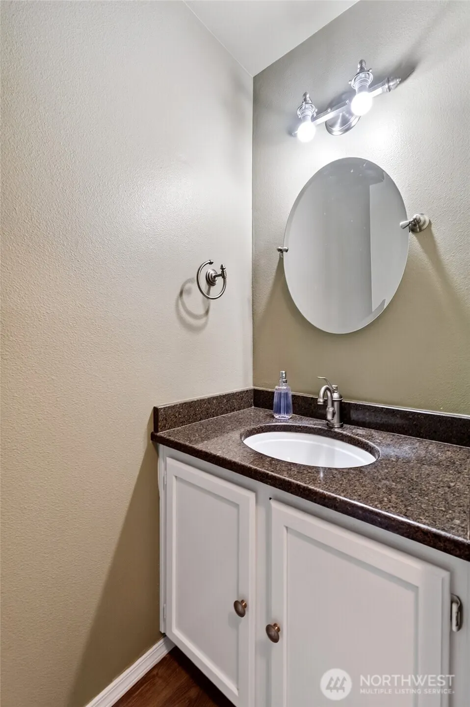 10021 SE 245th Place , Kent, WA 98030