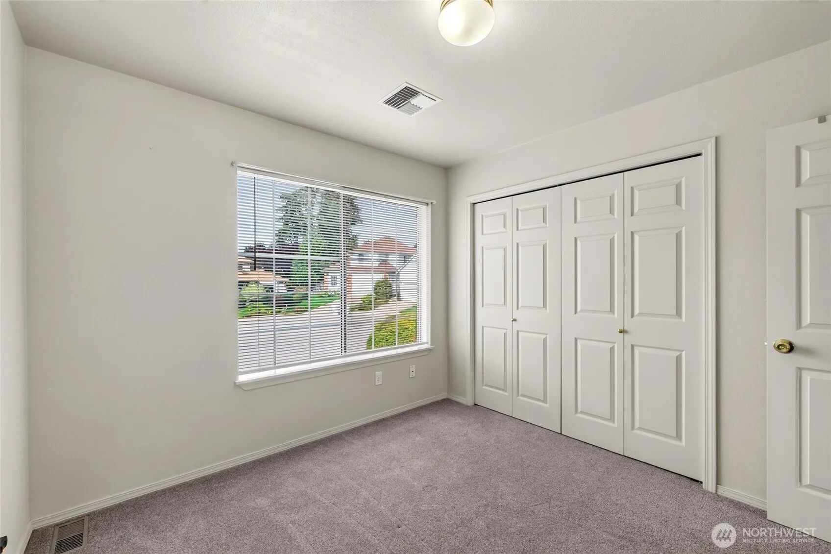 10021 SE 245th Place , Kent, WA 98030