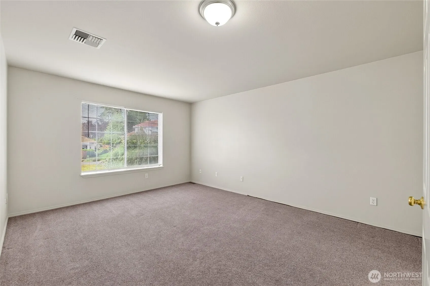 10021 SE 245th Place , Kent, WA 98030