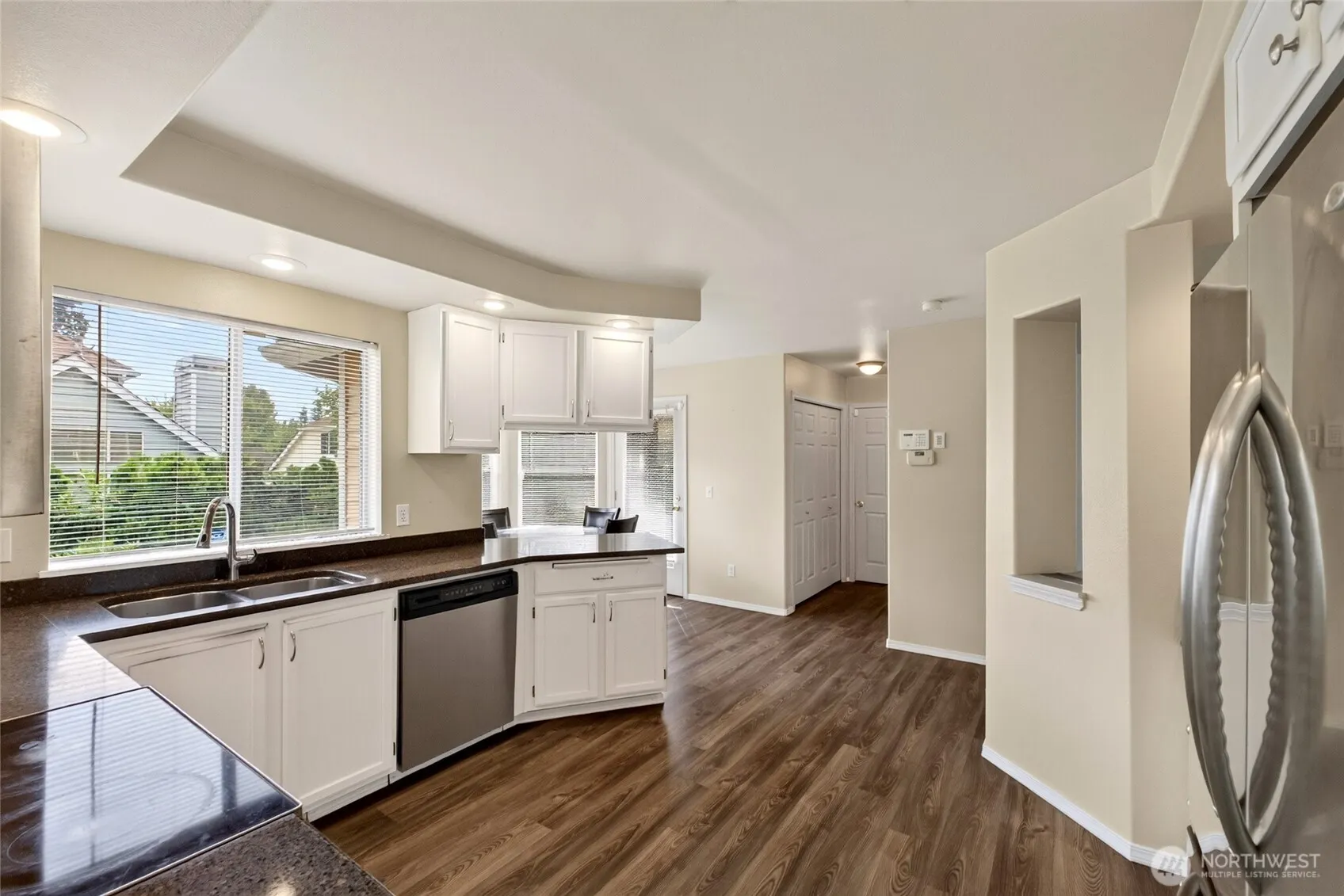 10021 SE 245th Place , Kent, WA 98030