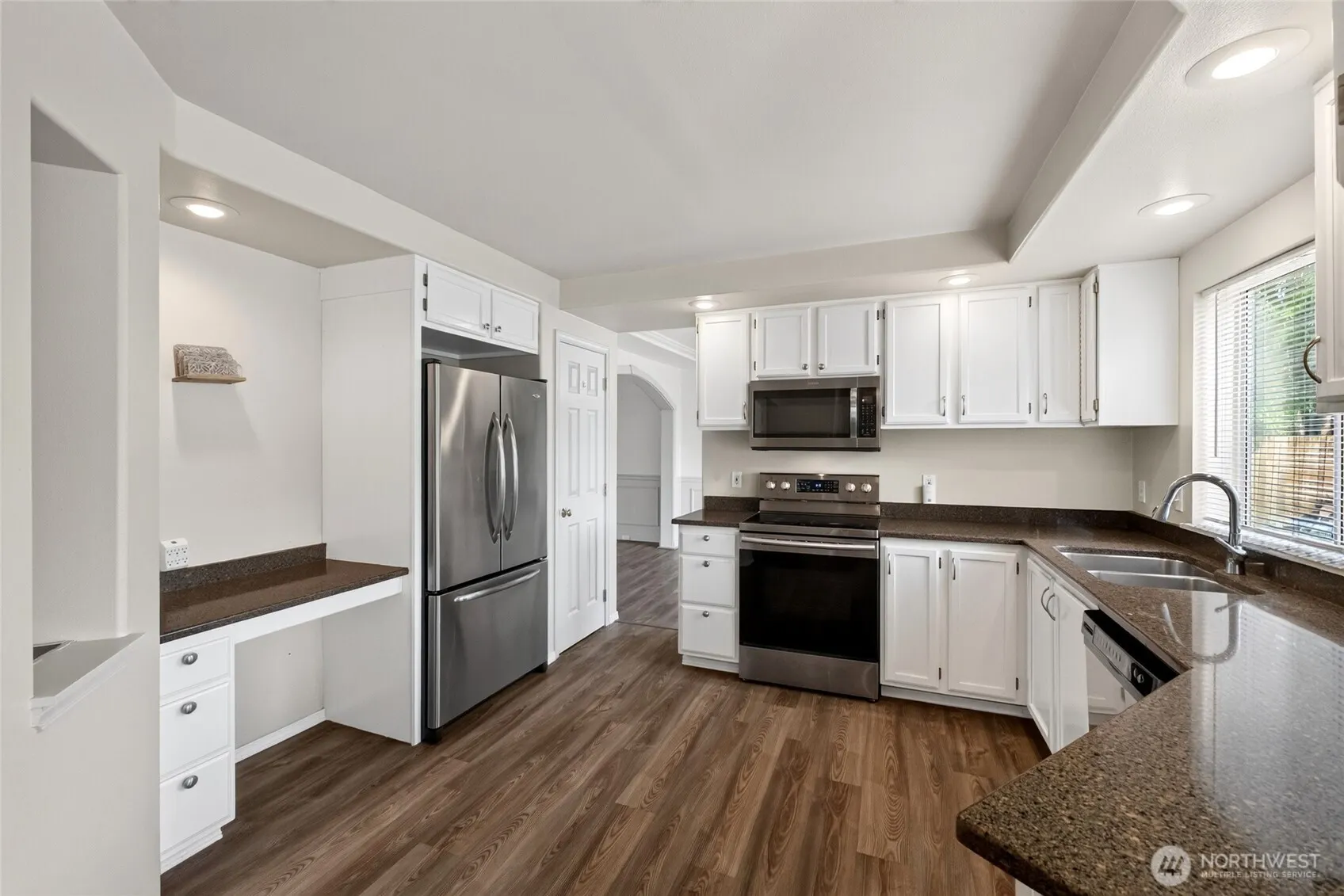 10021 SE 245th Place , Kent, WA 98030