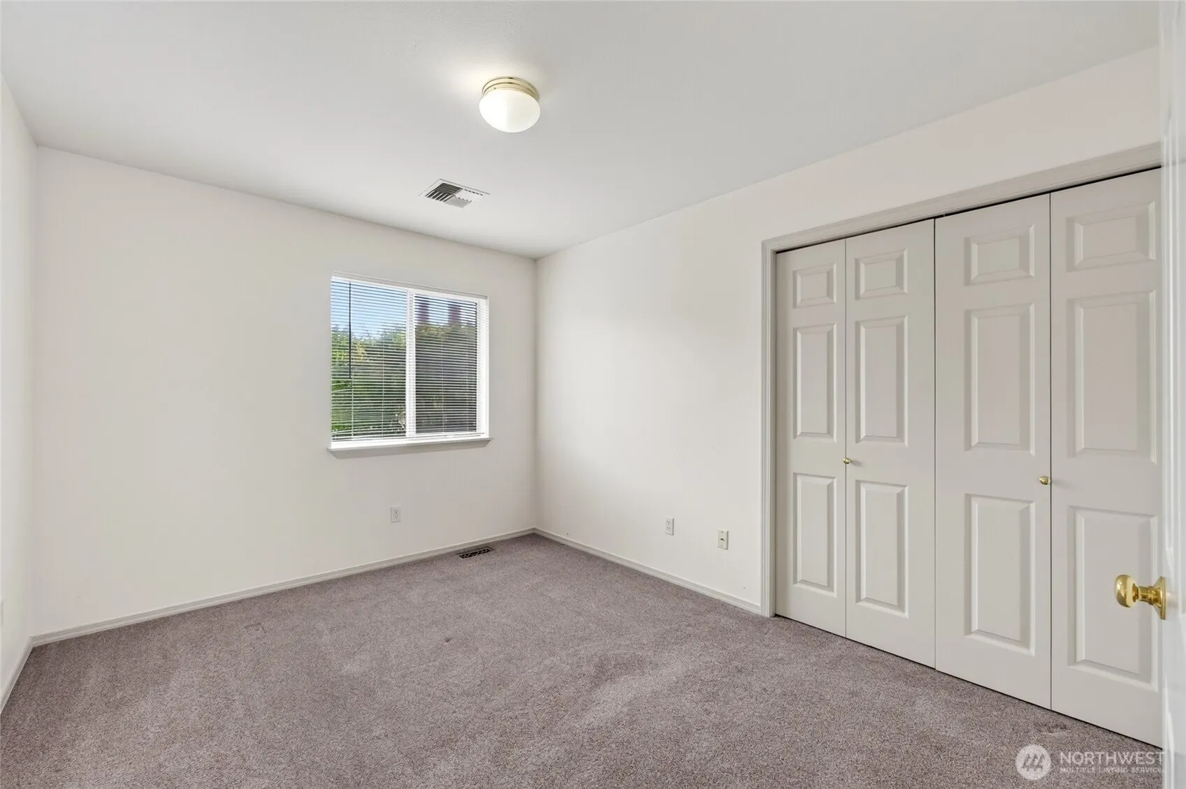 10021 SE 245th Place , Kent, WA 98030