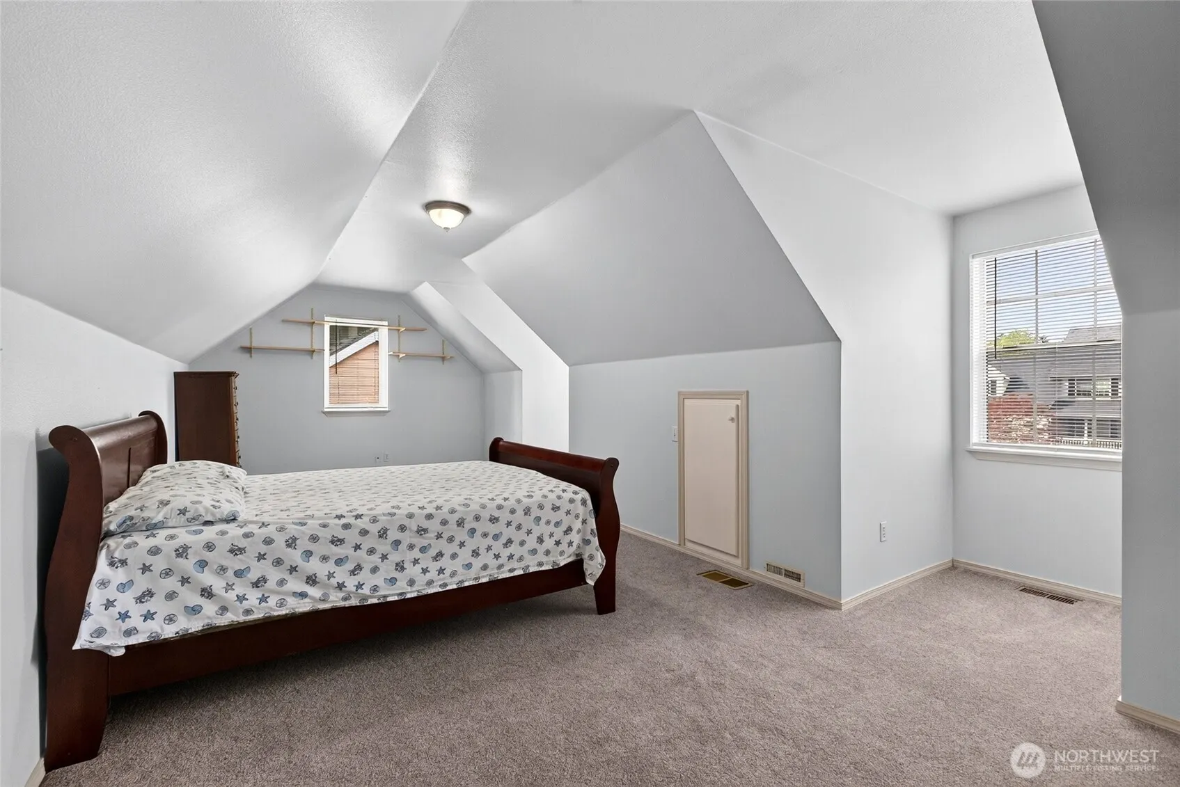 10021 SE 245th Place , Kent, WA 98030