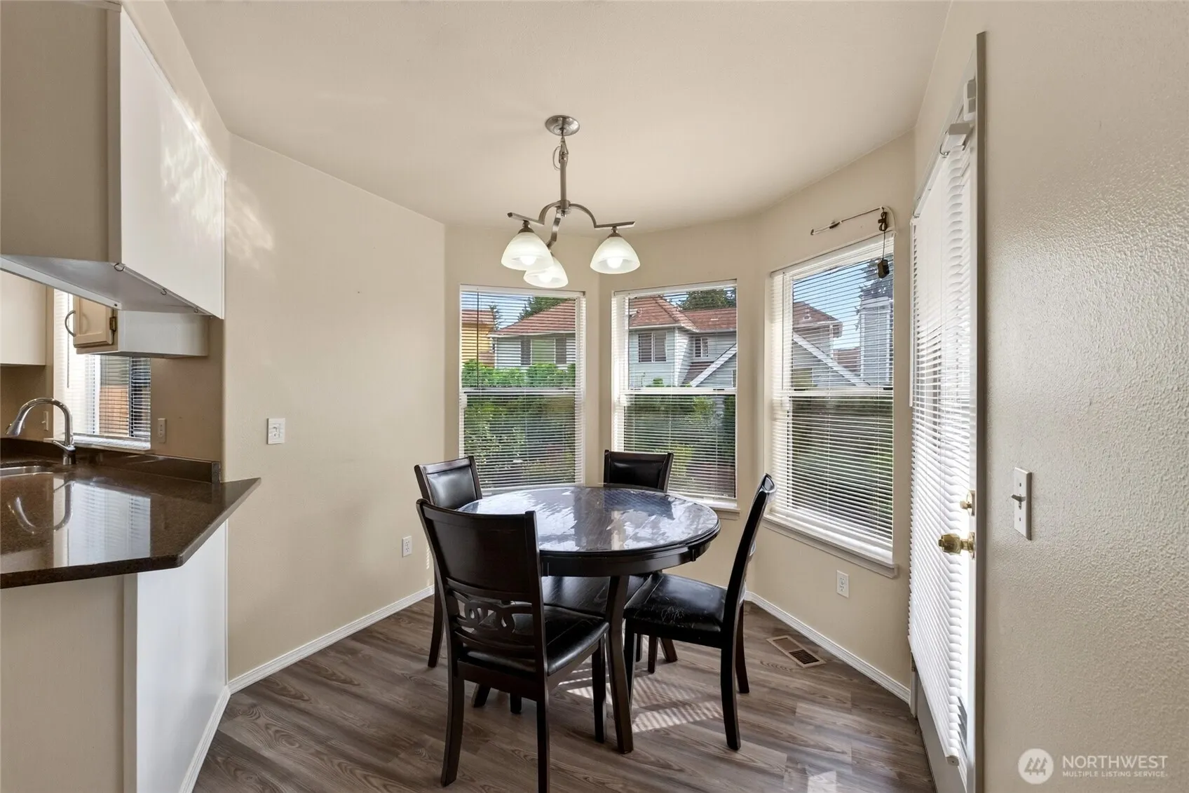 10021 SE 245th Place , Kent, WA 98030