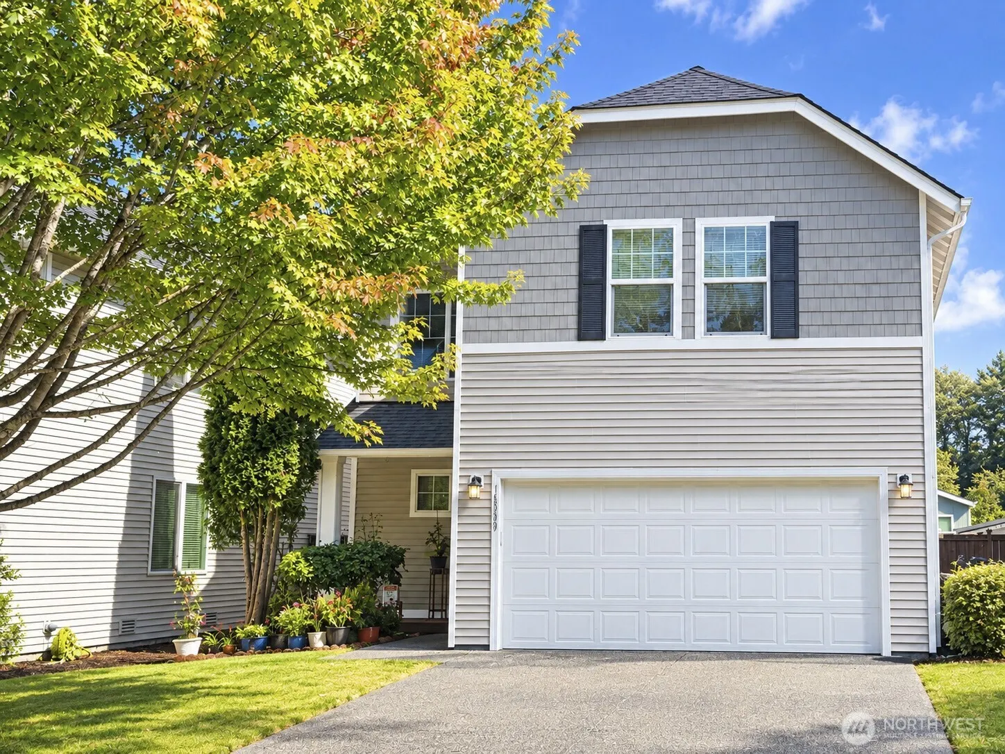 15352 146th Place SE, Renton, WA 98058