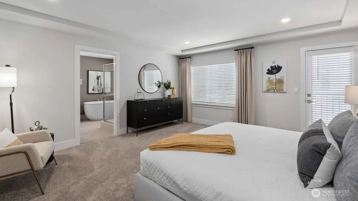 9214 NE 186th Place , Bothell, WA 98011