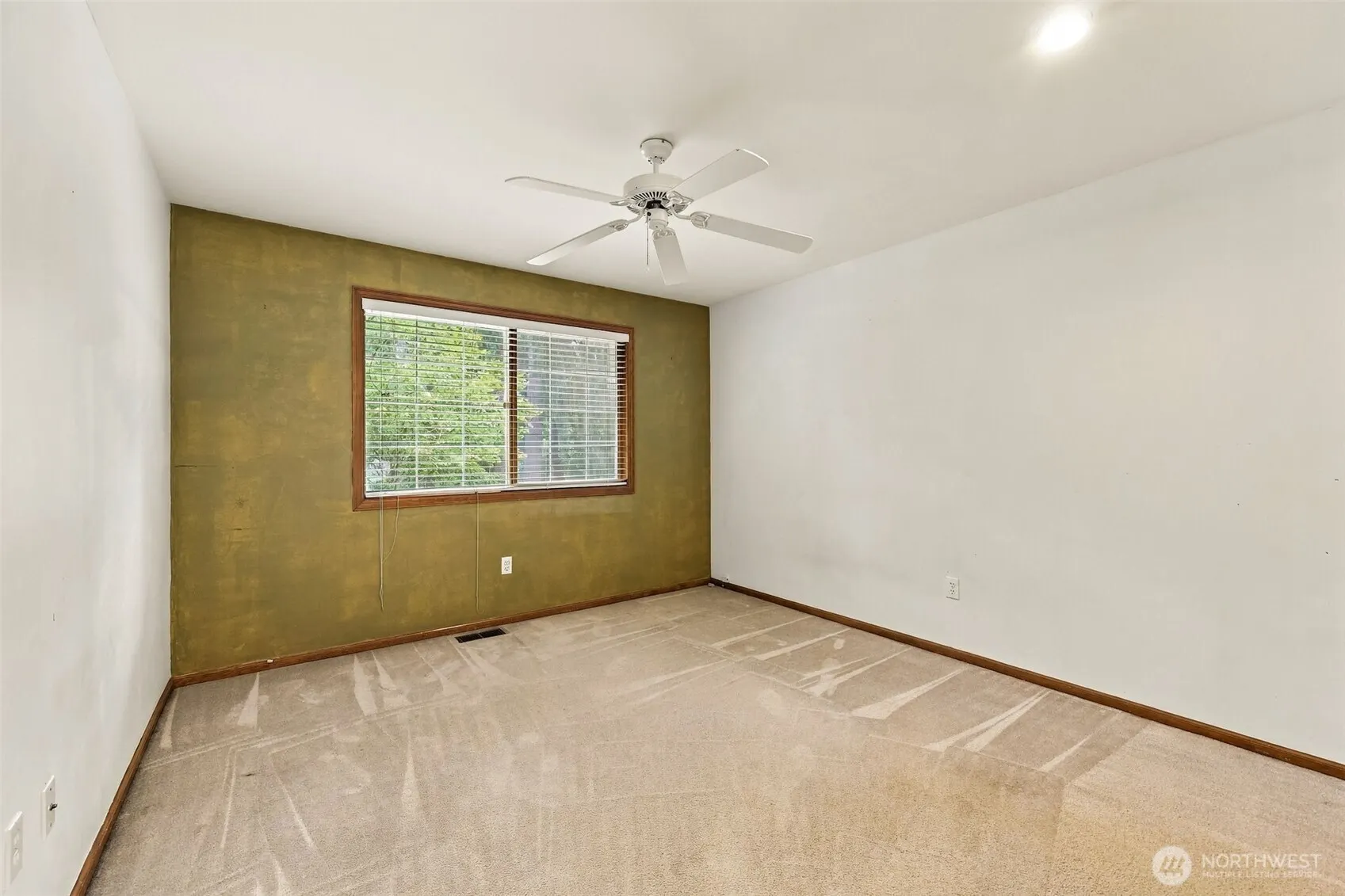 21715 NE 105th Place , Redmond, WA 98053