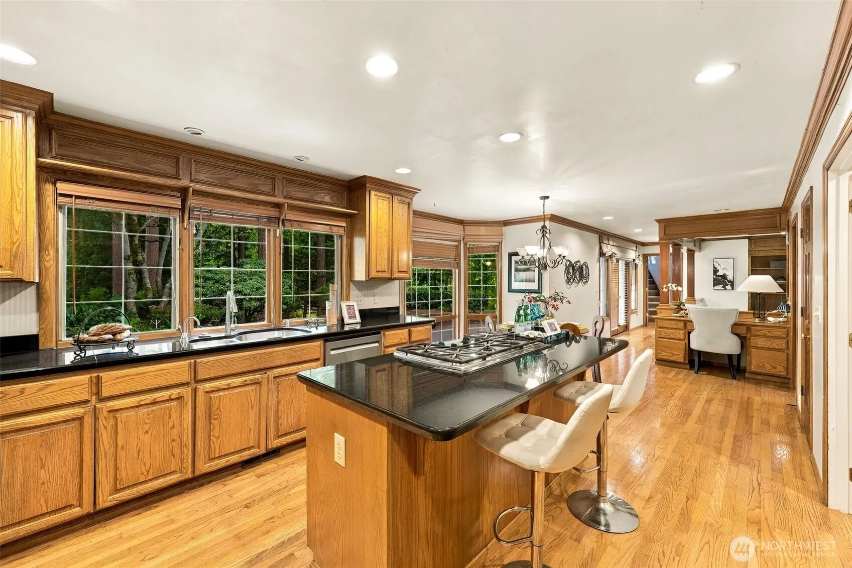 21715 NE 105th Place , Redmond, WA 98053