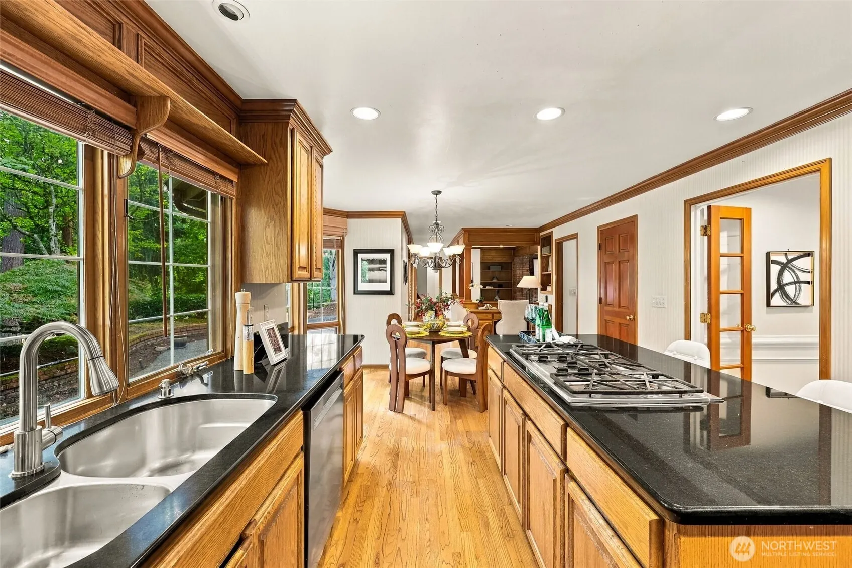 21715 NE 105th Place , Redmond, WA 98053