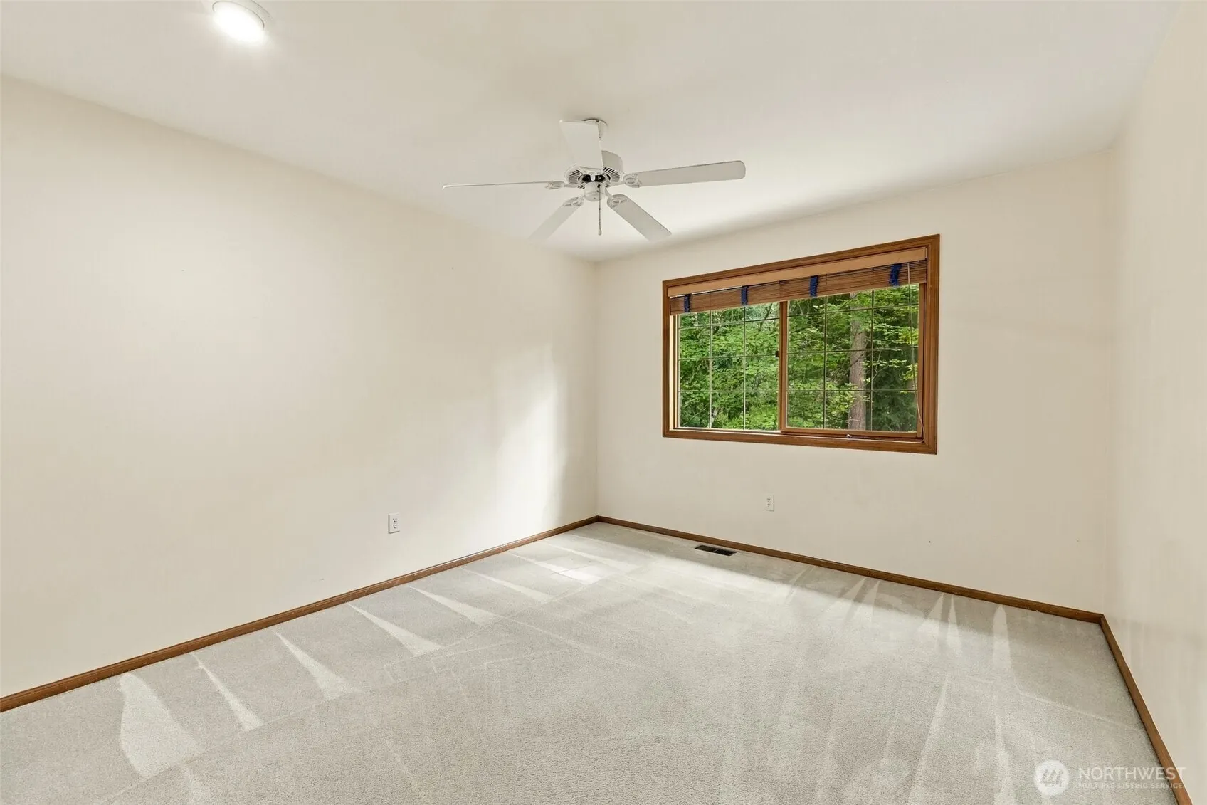 21715 NE 105th Place , Redmond, WA 98053