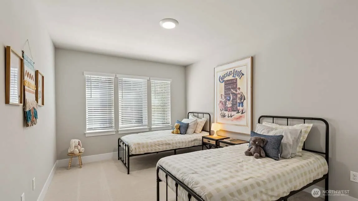 9230 NE 186th Place , Bothell, WA 98011