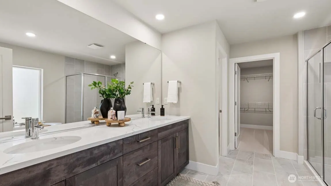 9230 NE 186th Place , Bothell, WA 98011
