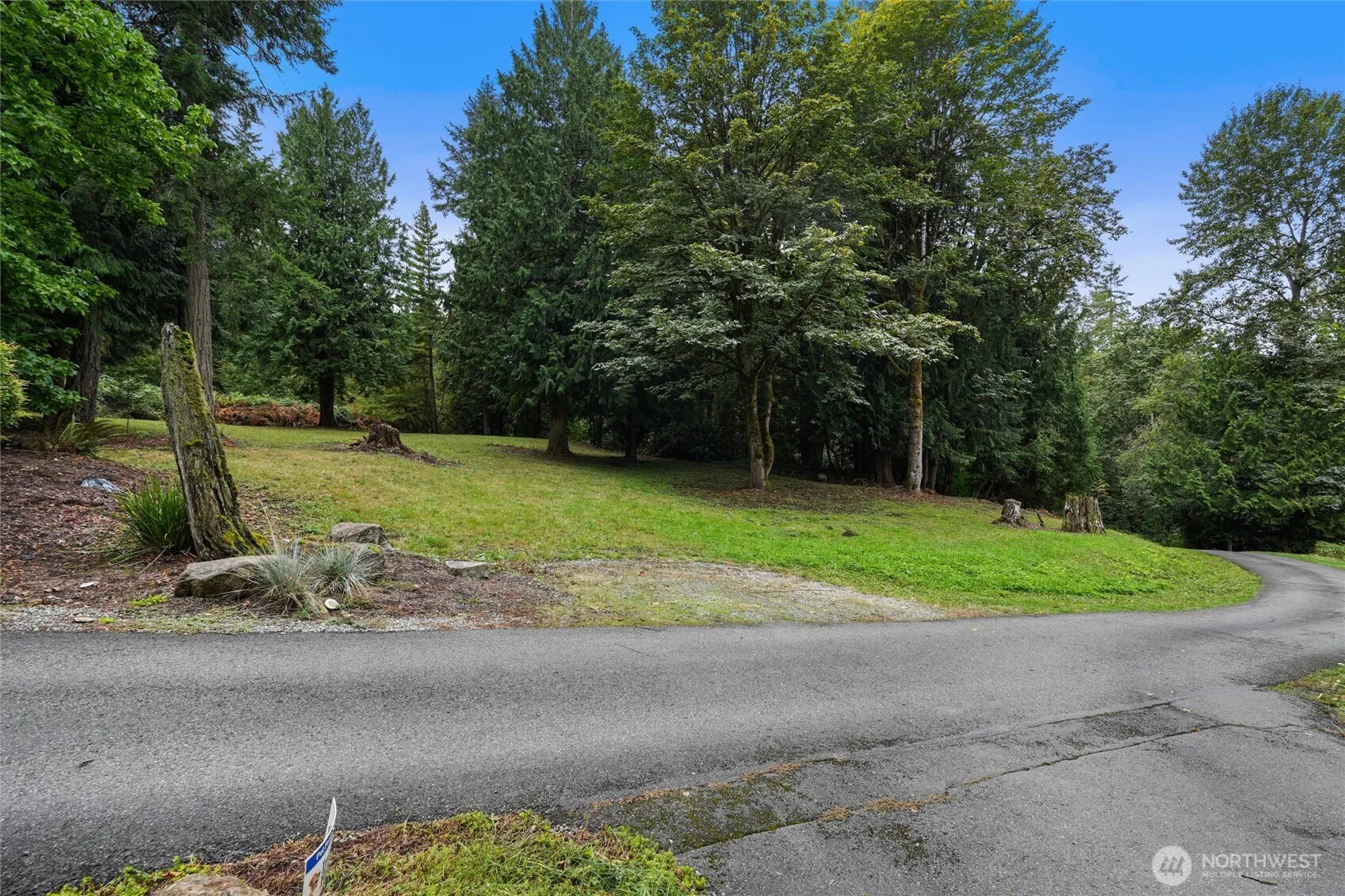 11912 171st Place SE, Renton, WA 98059