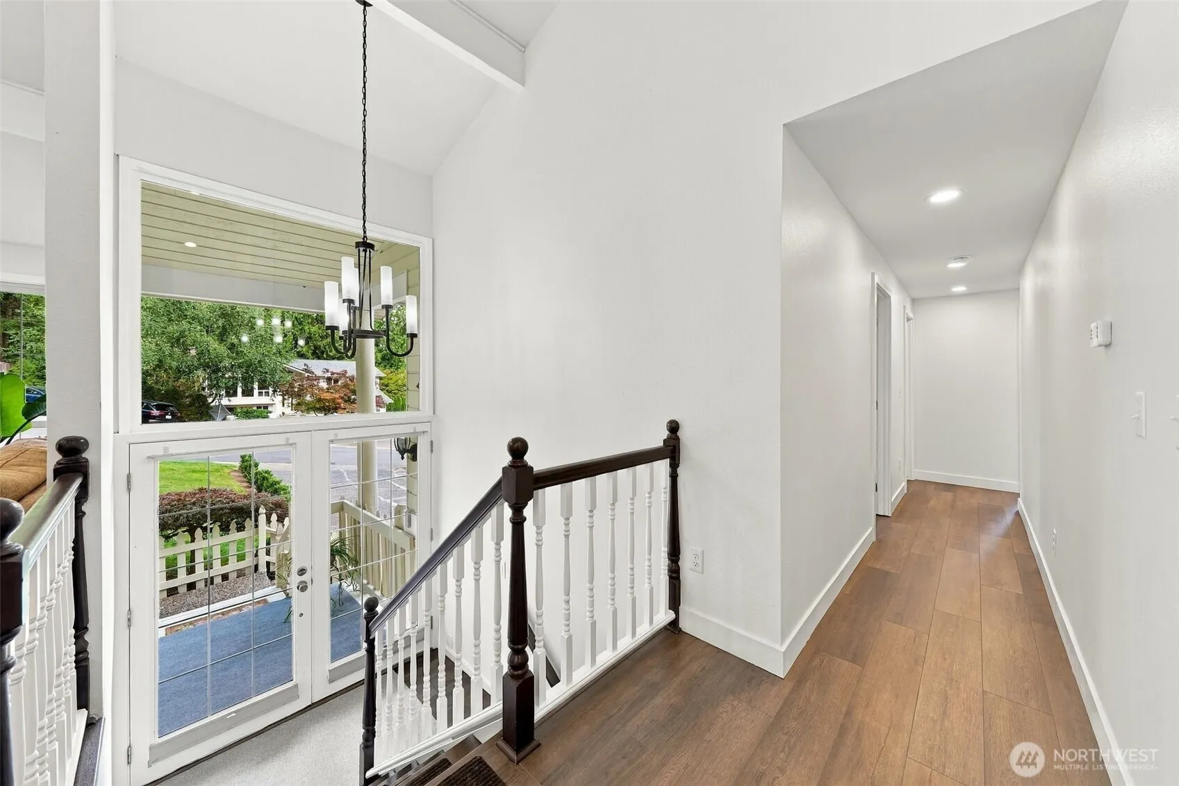 17101 NE 28th Place , Bellevue, WA 98008
