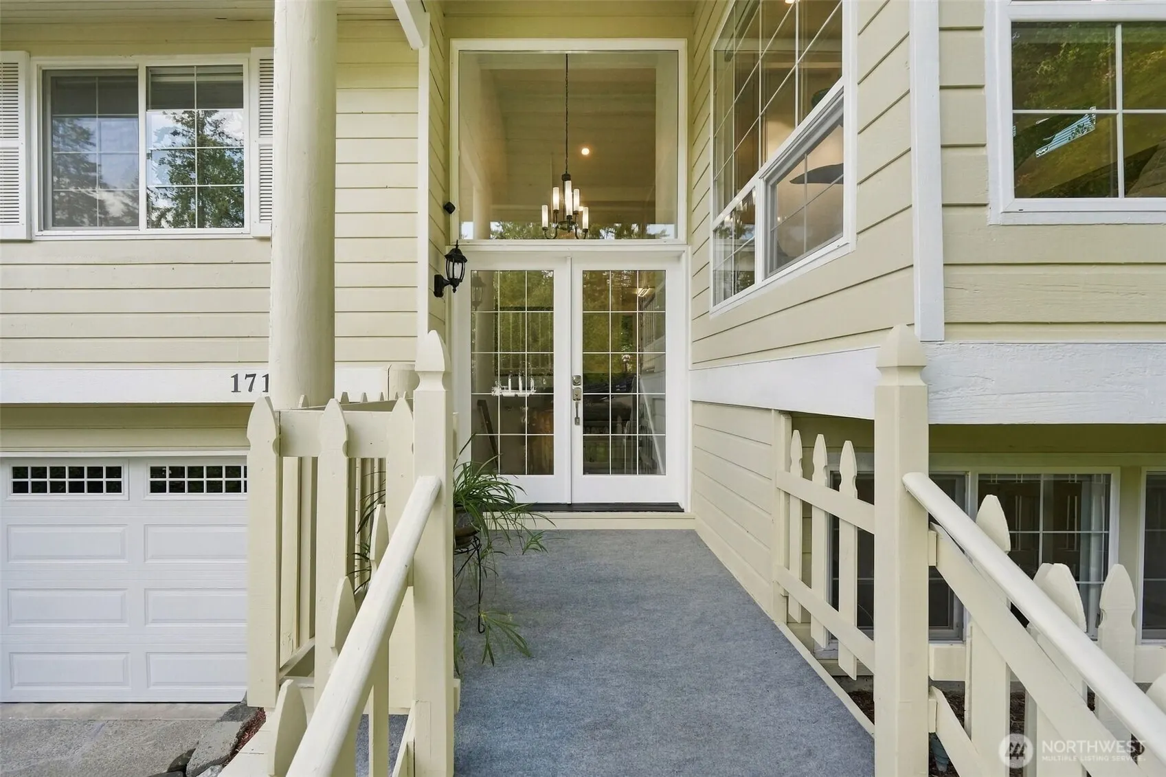 17101 NE 28th Place , Bellevue, WA 98008