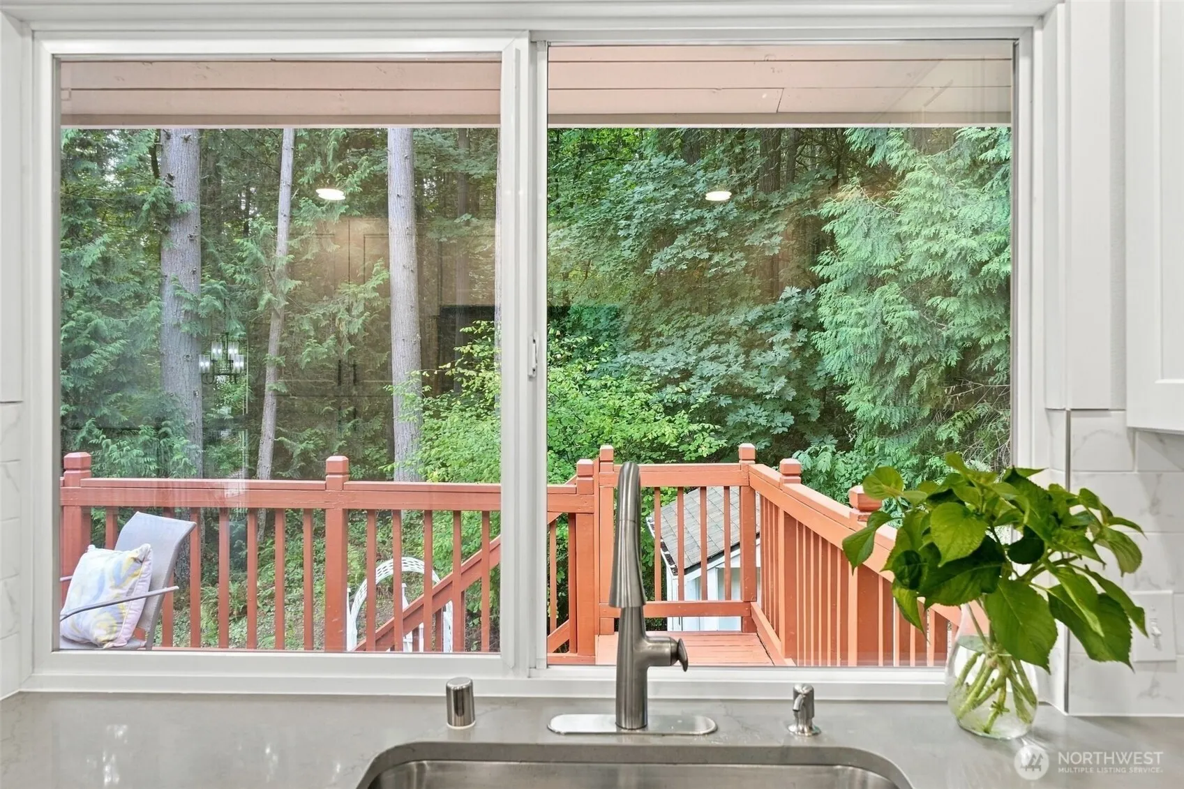 17101 NE 28th Place , Bellevue, WA 98008