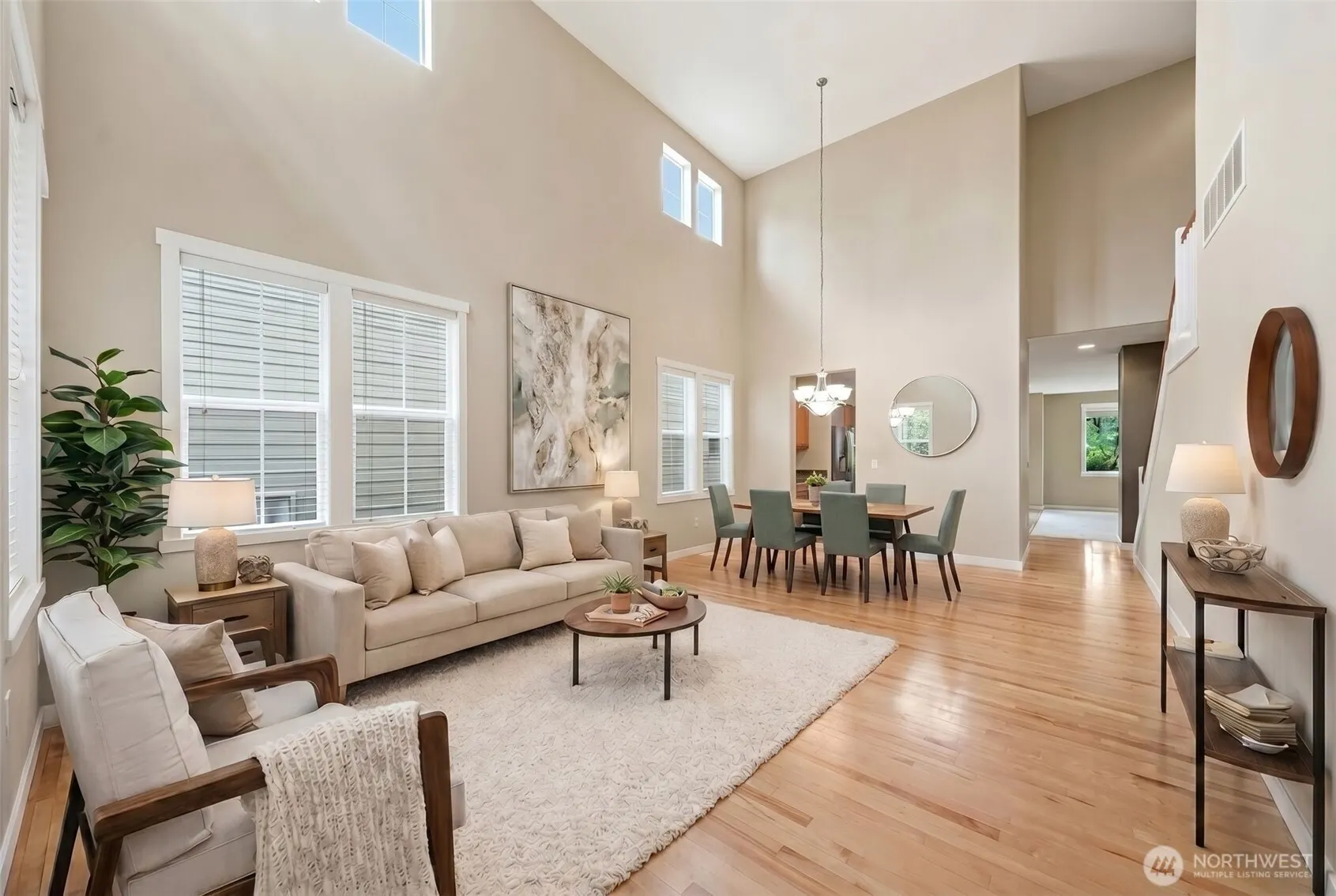 24750 NE 3rd Place , Sammamish, WA 98074
