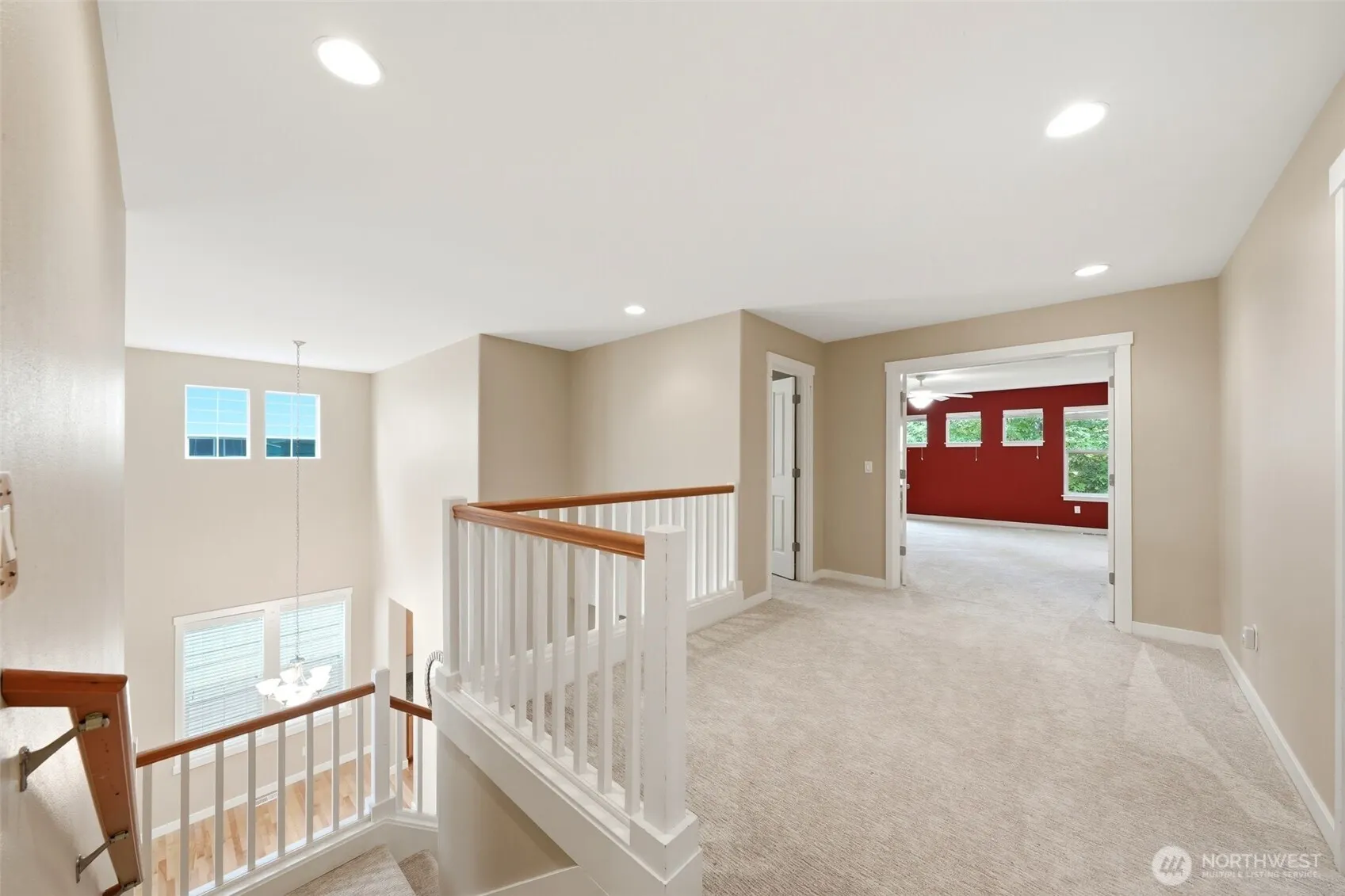 24750 NE 3rd Place , Sammamish, WA 98074