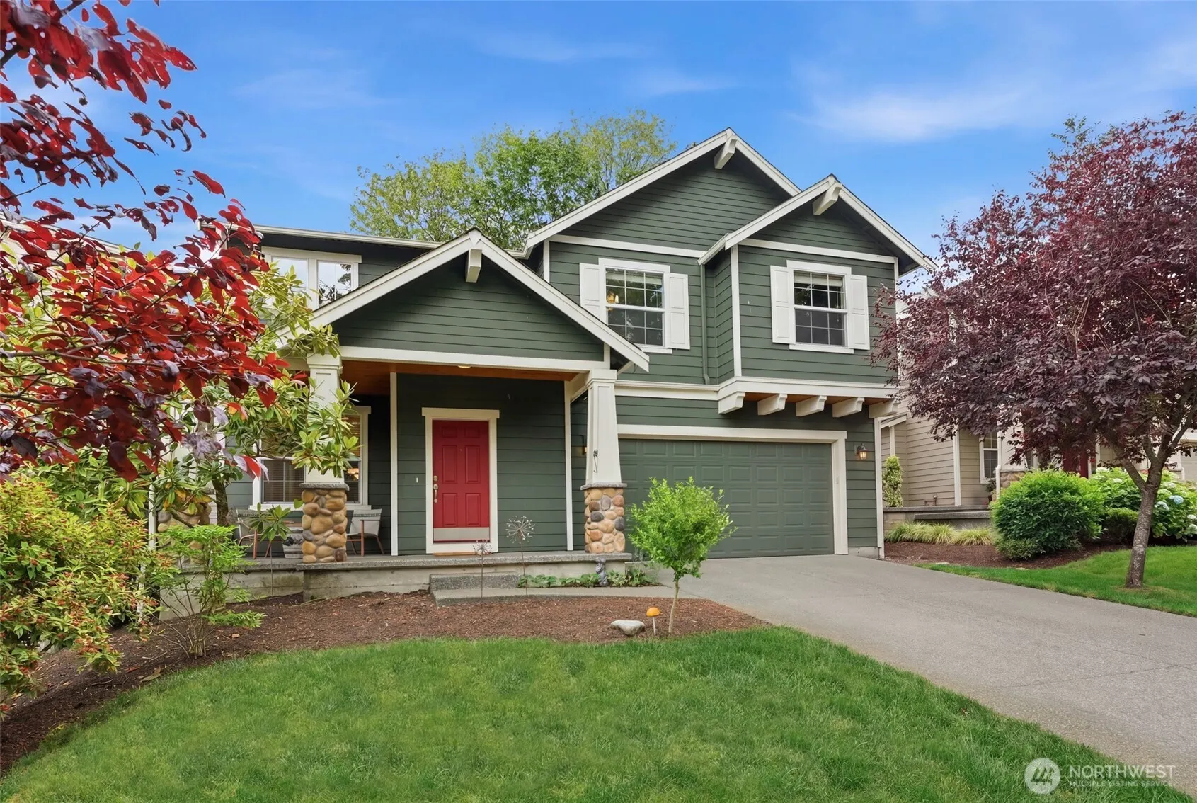 24750 NE 3rd Place , Sammamish, WA 98074