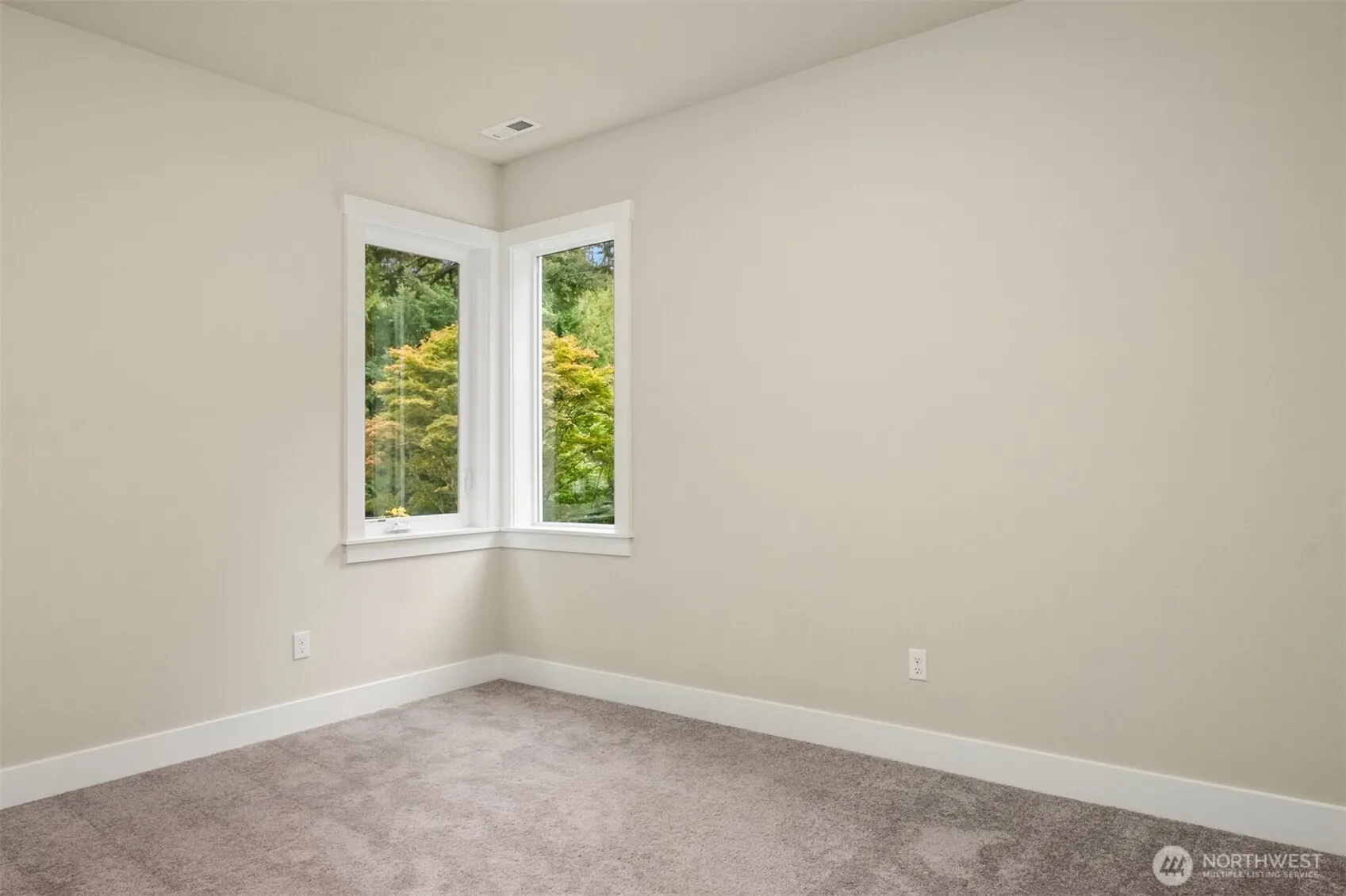7238 NE 129th Street , Kirkland, WA 98034