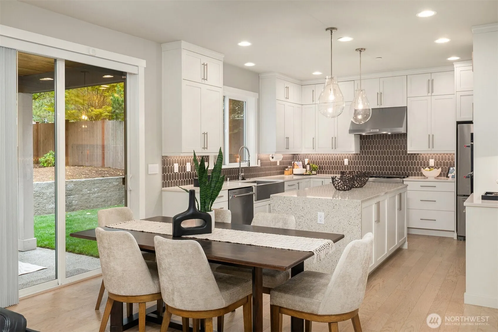 7238 NE 129th Street , Kirkland, WA 98034