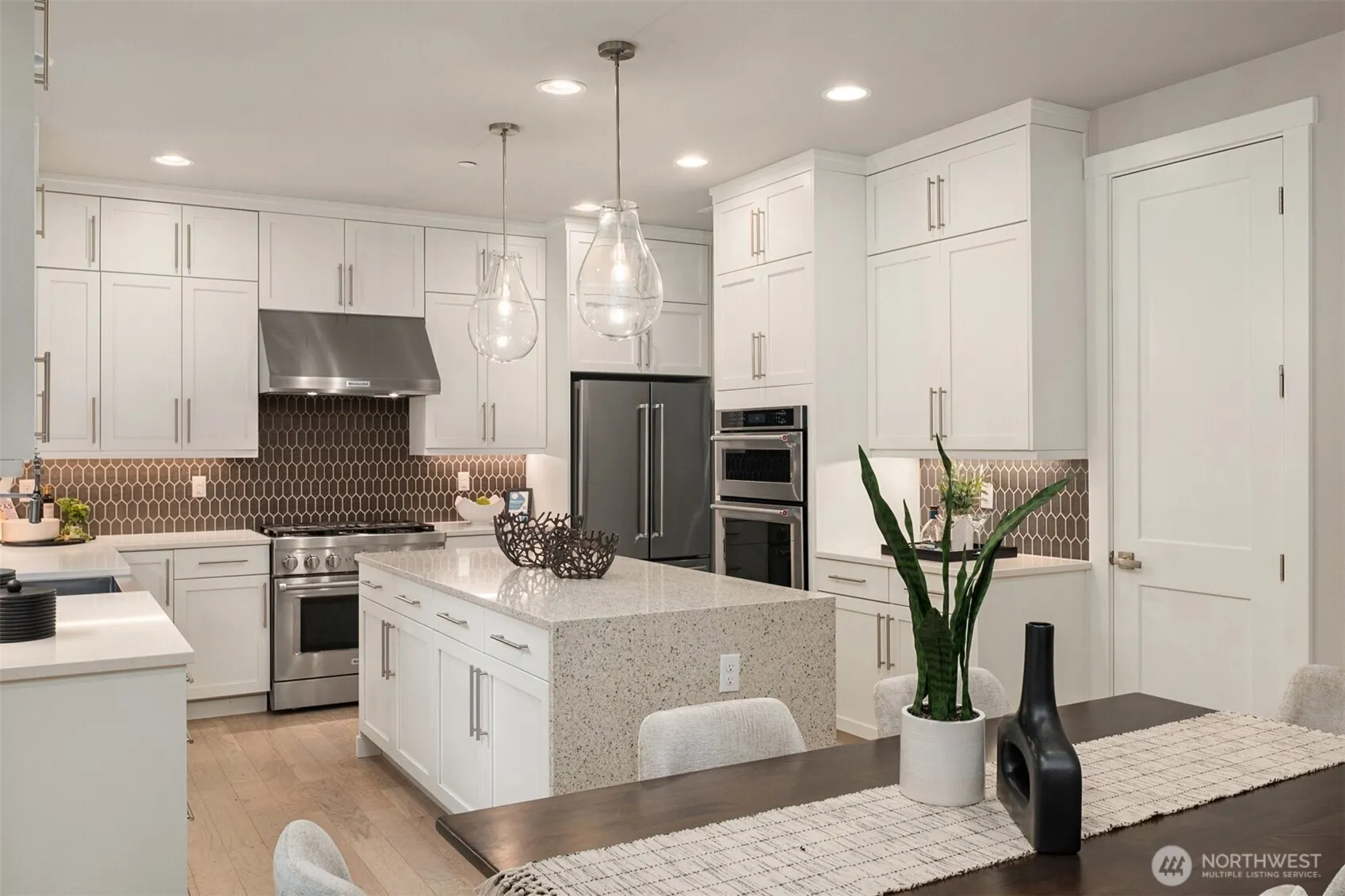 7238 NE 129th Street , Kirkland, WA 98034