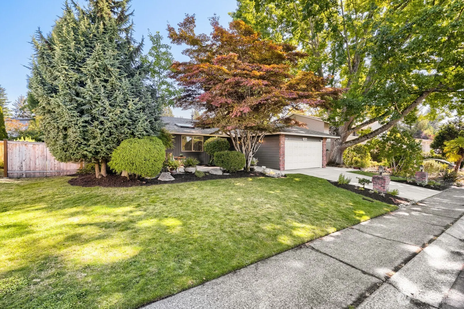 13426 117th Avenue NE, Kirkland, WA 98034-2163
