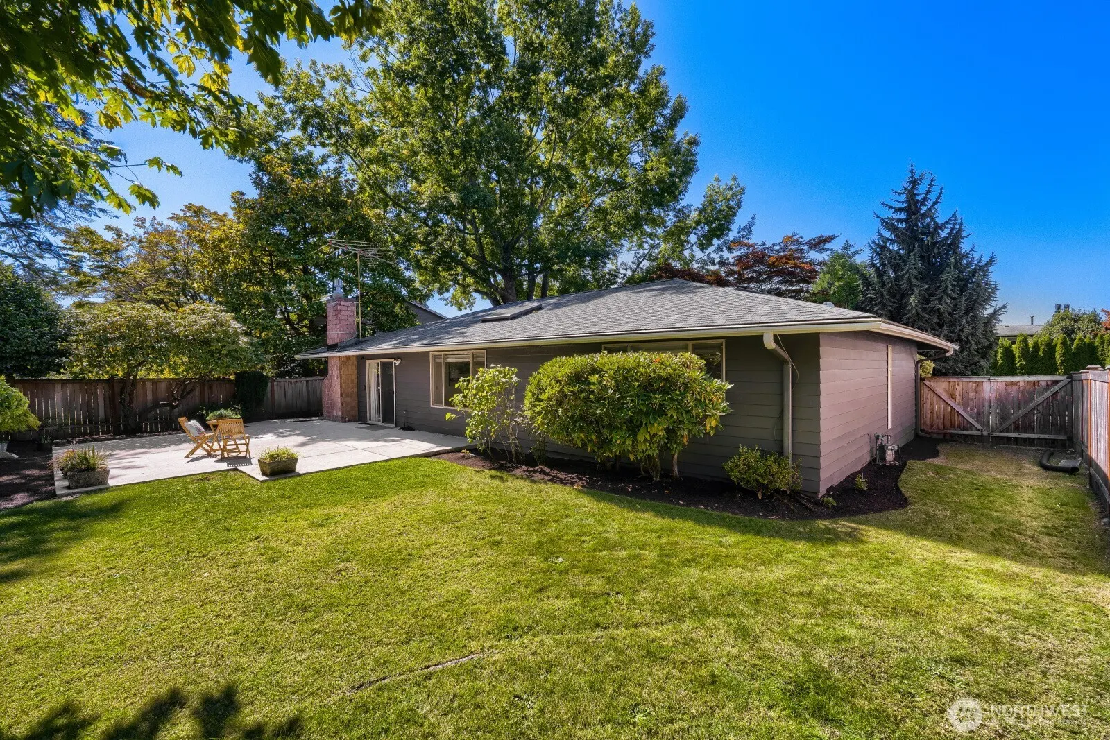 13426 117th Avenue NE, Kirkland, WA 98034-2163