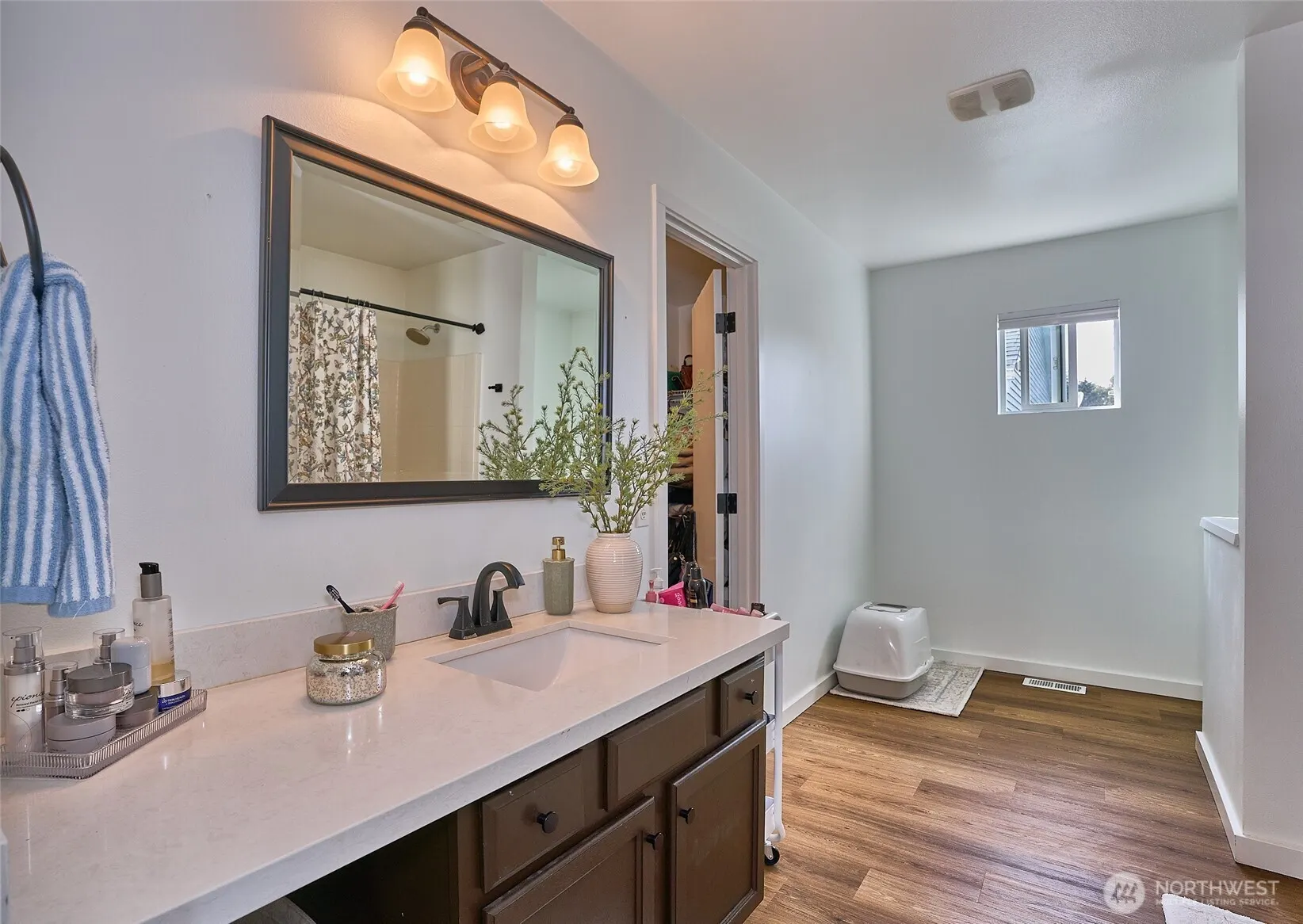 21636 SE 298th Pl , Kent, WA 98042