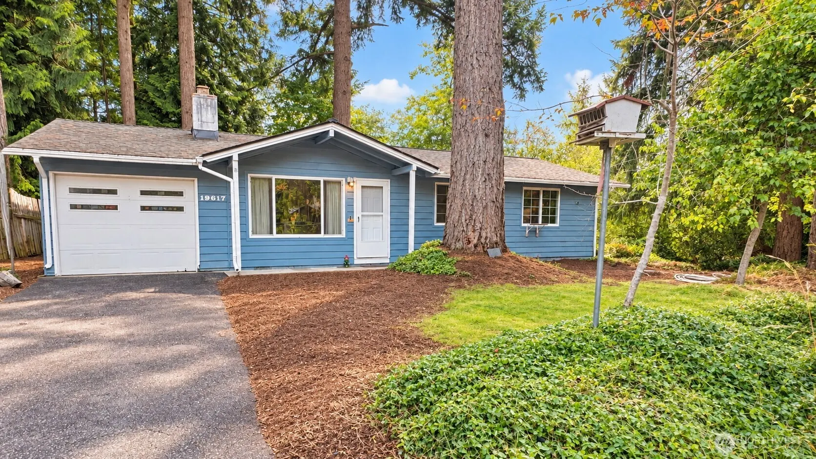 19617 NE 156 Place , Woodinville, WA 98077