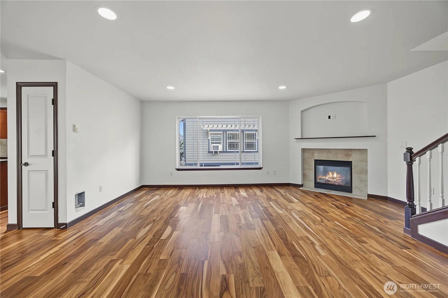 13216 33rd Place W #3, Lynnwood, WA 98087