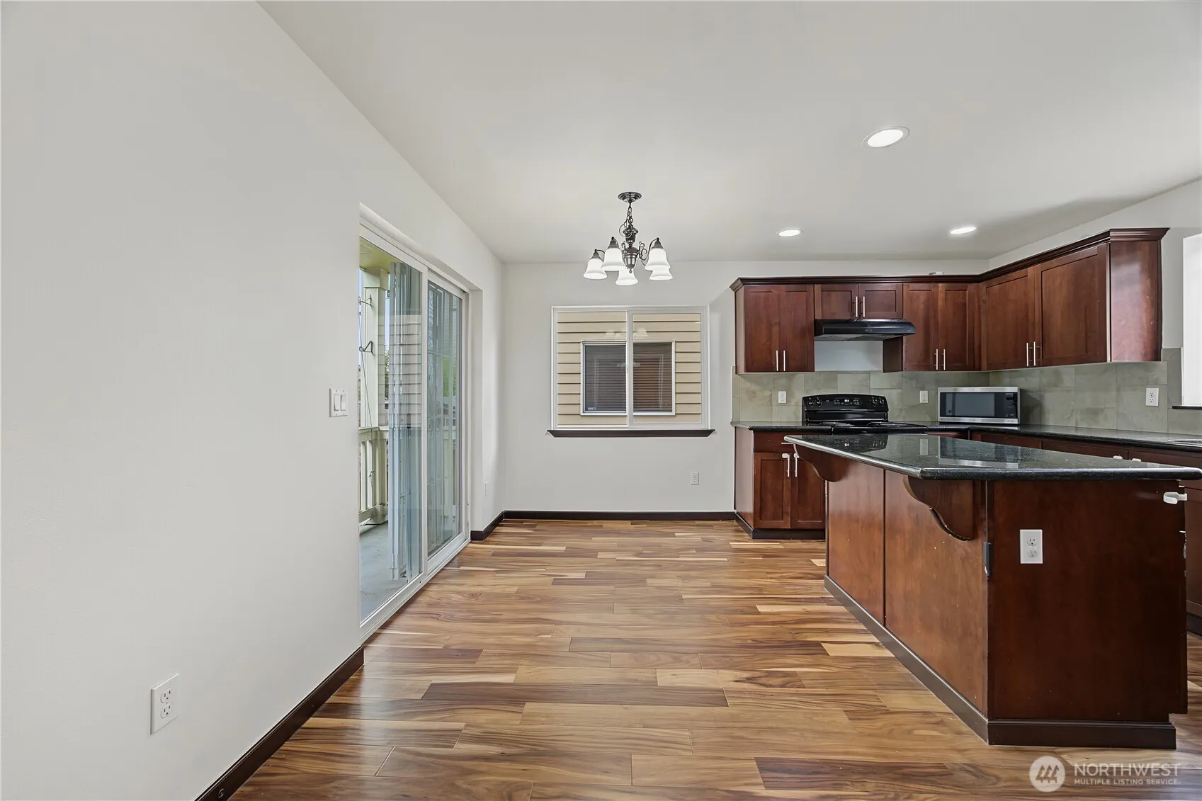 13216 33rd Place W #3, Lynnwood, WA 98087