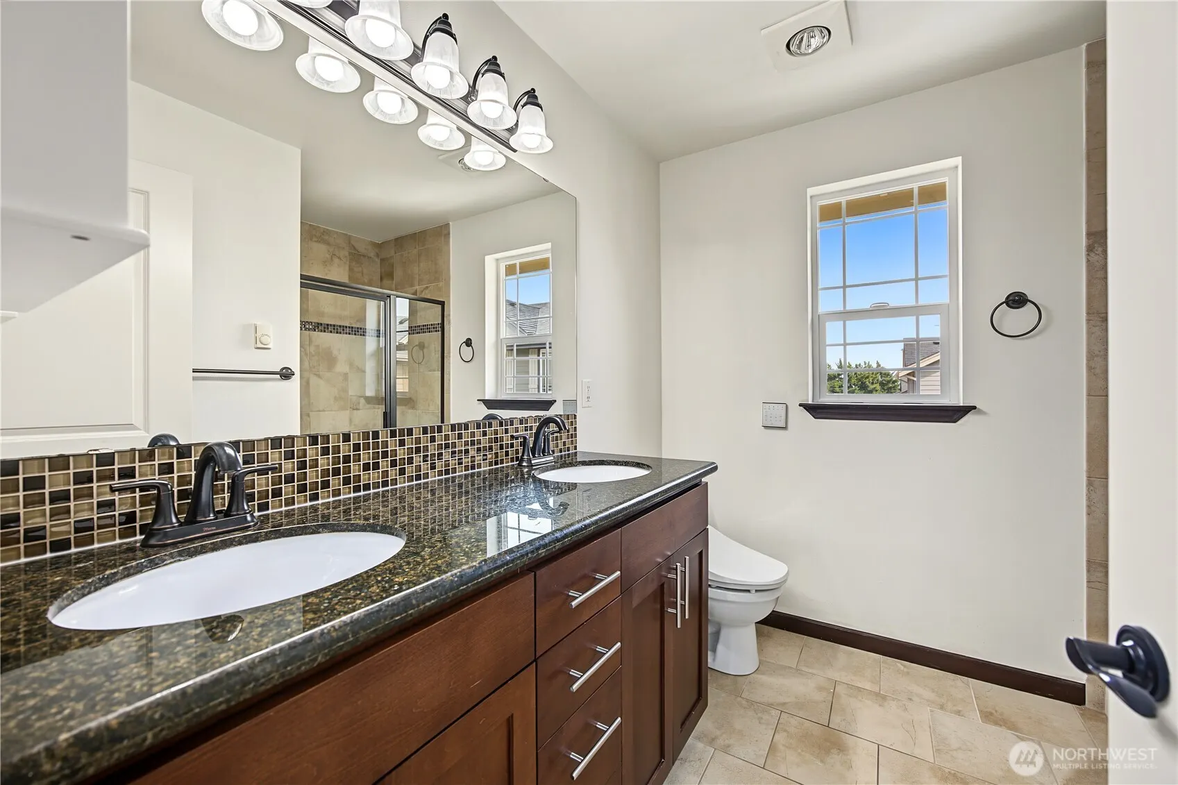13216 33rd Place W #3, Lynnwood, WA 98087