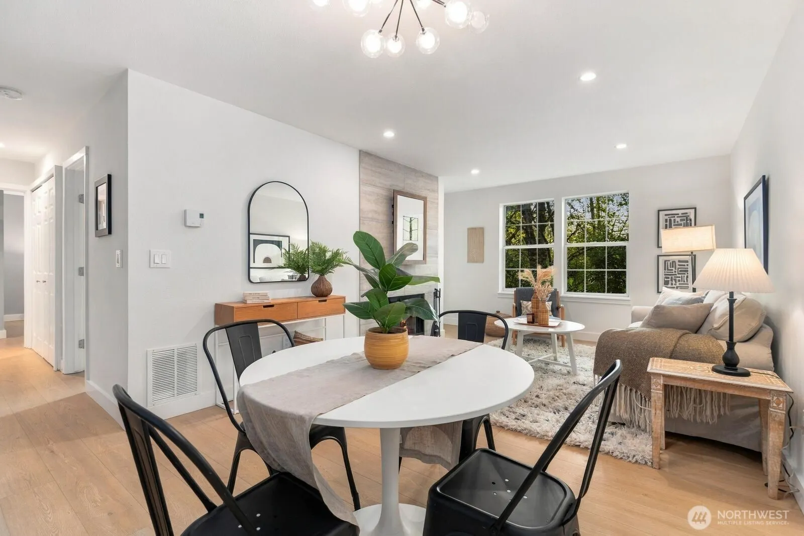 2670 118th Avenue SE #9-103, Bellevue, WA 98005-8127