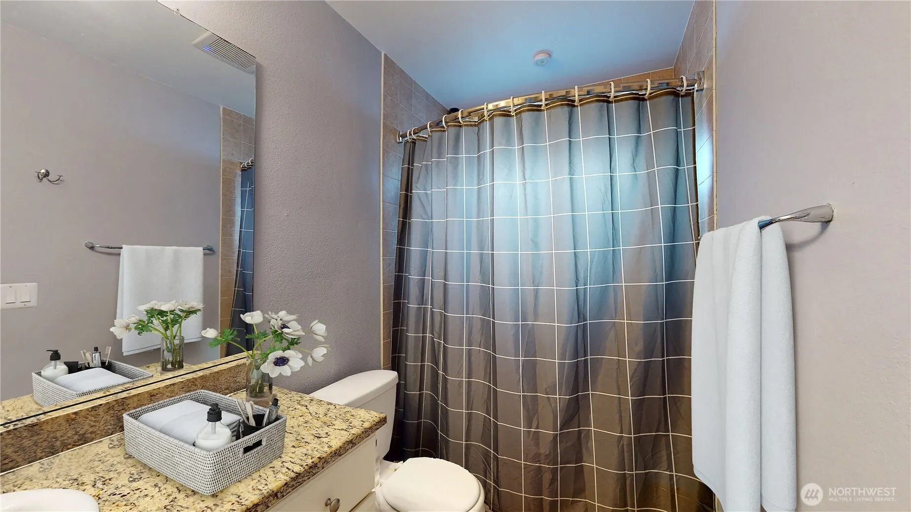 2609 S 272nd Street #33, Kent, WA 98032