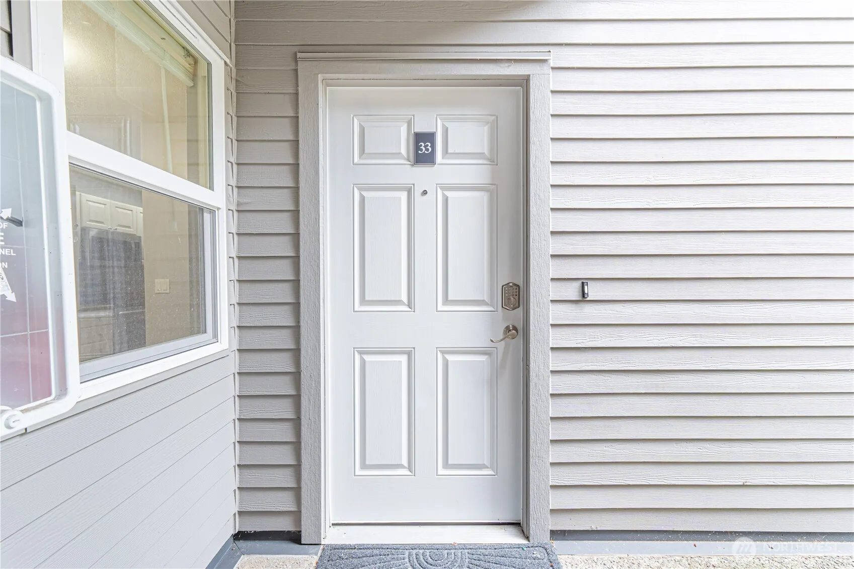 2609 S 272nd Street #33, Kent, WA 98032