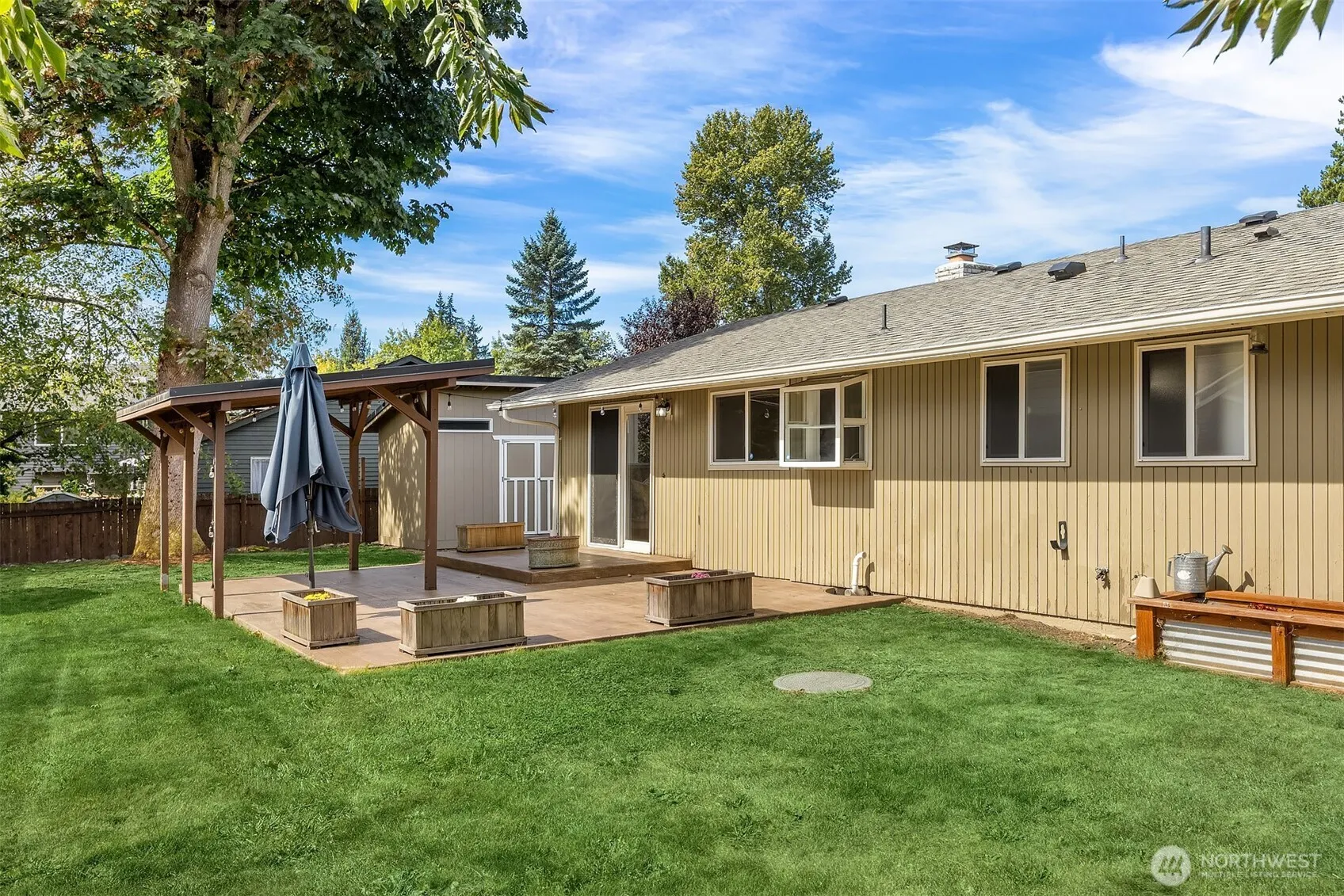 1008 Logan Road , Lynnwood, WA 98036