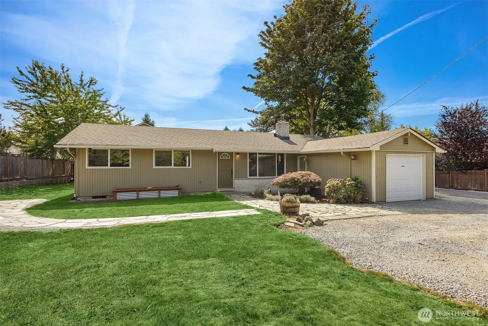 1008 Logan Road , Lynnwood, WA 98036