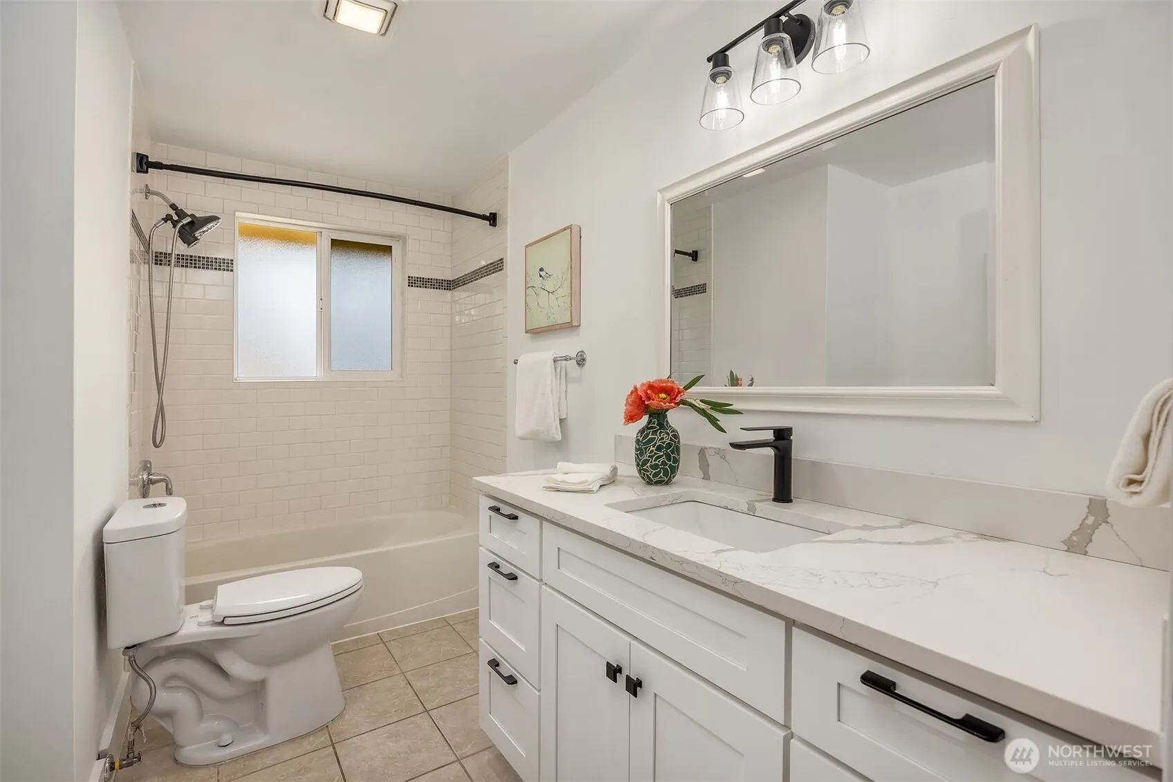 1008 Logan Road , Lynnwood, WA 98036