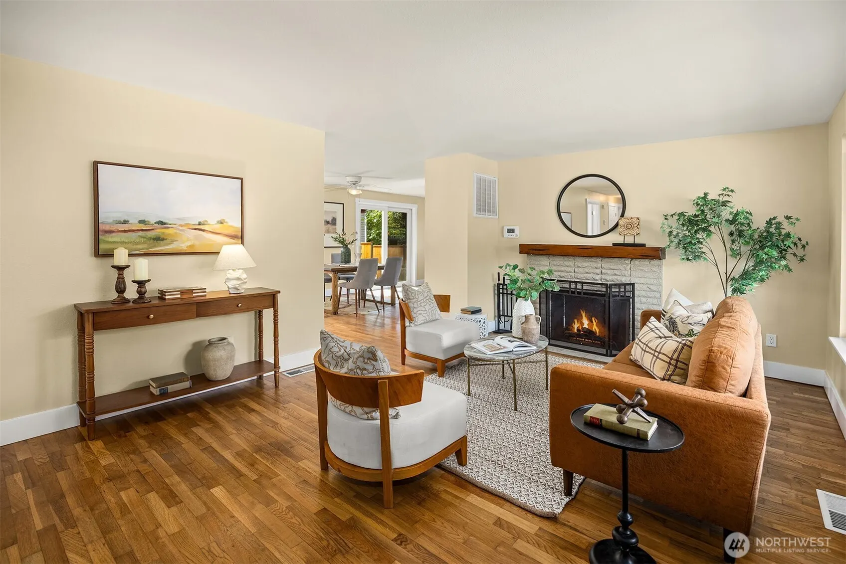 1008 Logan Road , Lynnwood, WA 98036
