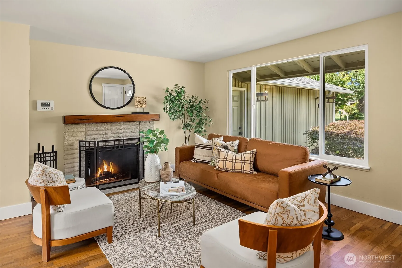 1008 Logan Road , Lynnwood, WA 98036