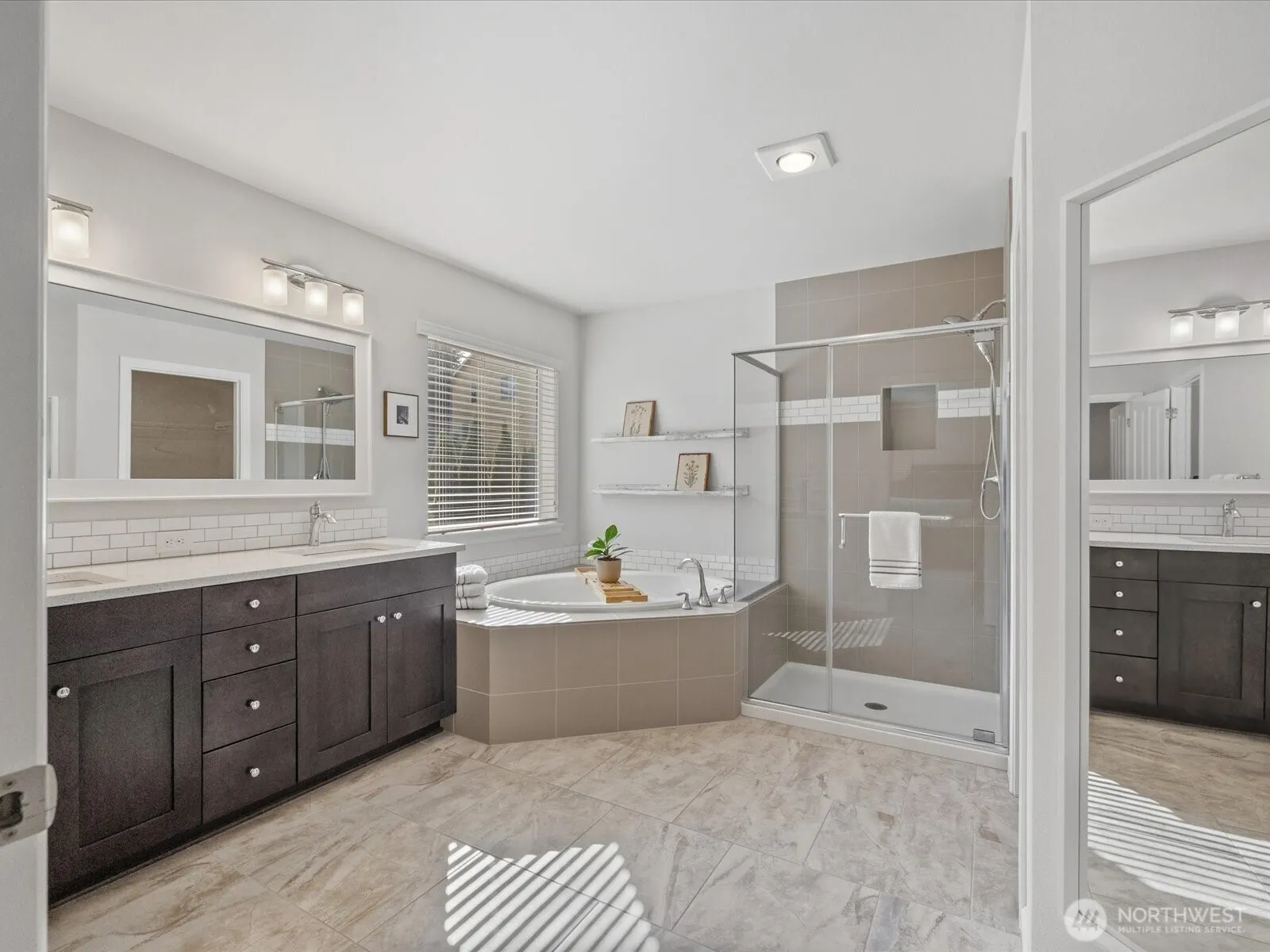 20334 85th Place NE, Bothell, WA 98011